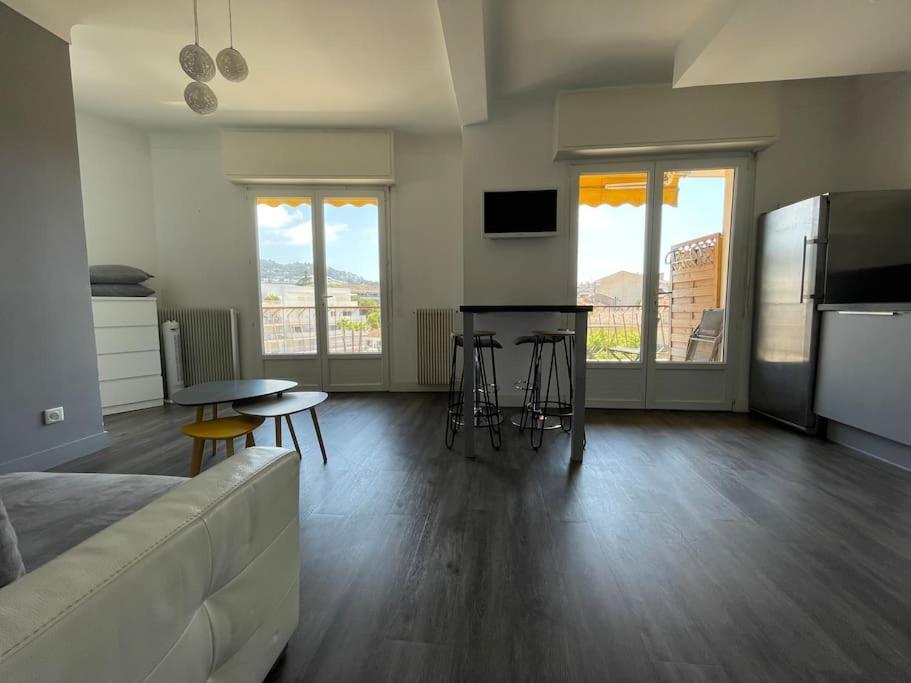 Le Maria - - Renovated Feb 2025 Apartment