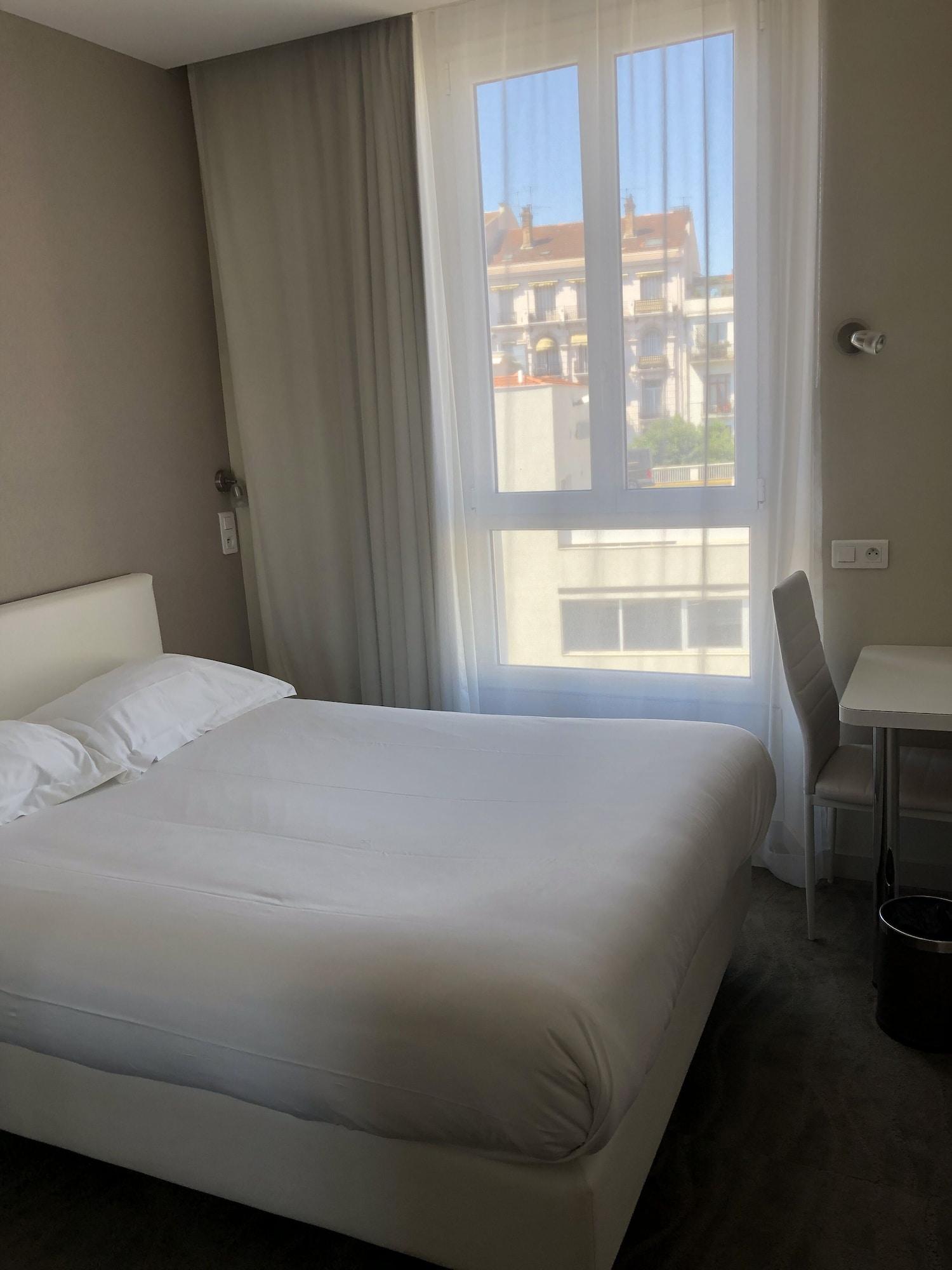 Hotel Ligure 3*