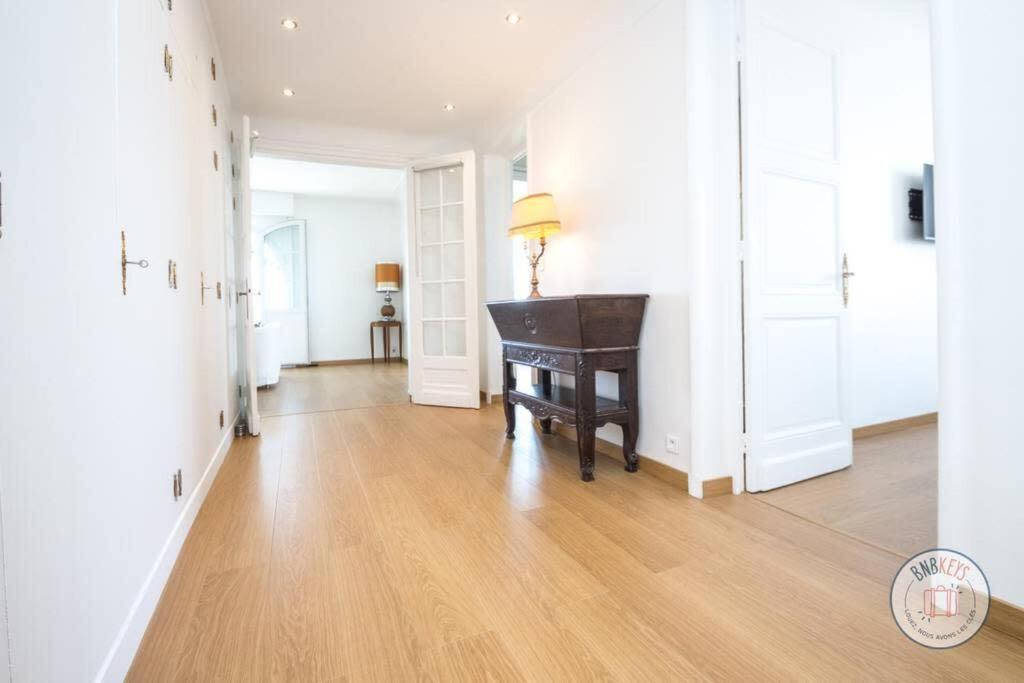 Apartment Palais Alexandre Iii Magnificent 4 Sea View 100m From The Croisette Cannes
