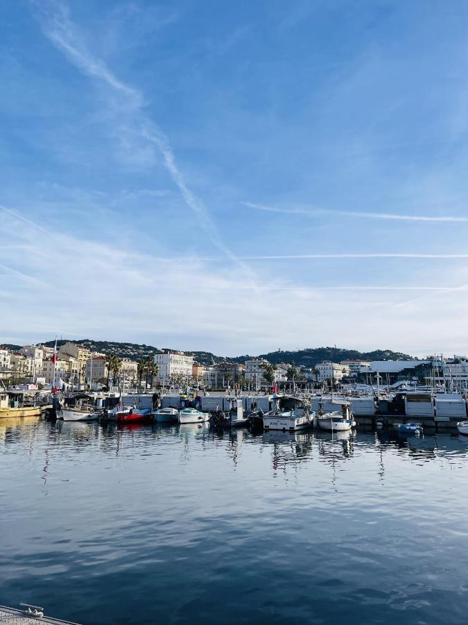 Duplex A Deux Pas Du Port Apartment