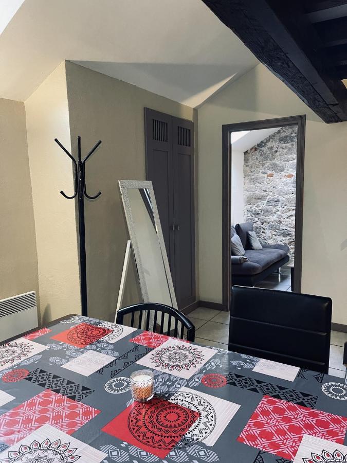 Duplex A Deux Pas Du Port Apartment Cannes