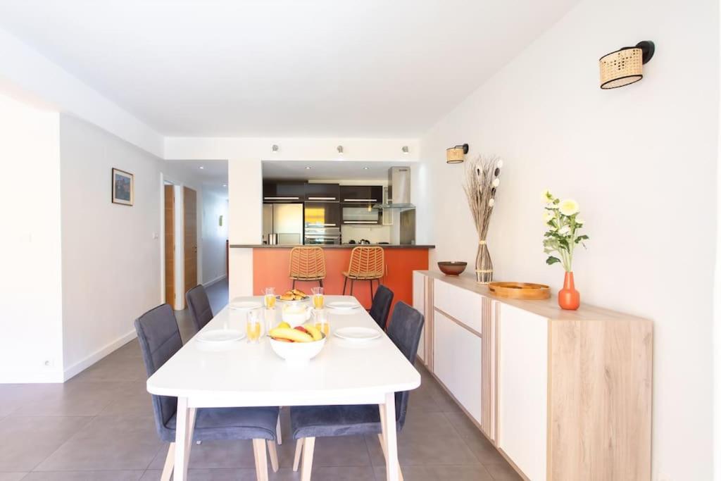 C9 - 2 Bdr 10 Min Palais Festivals & Sea - Ac, Parking & Balcony Apartment *