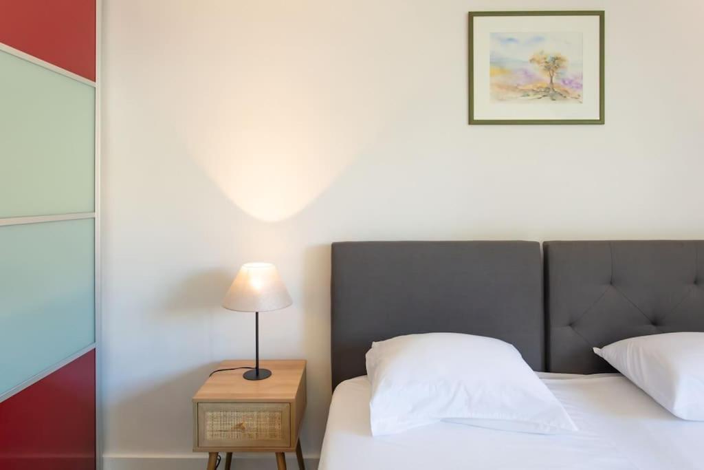 C9 - 2 Bdr 10 Min Palais Festivals & Sea - Ac, Parking & Balcony Cannes