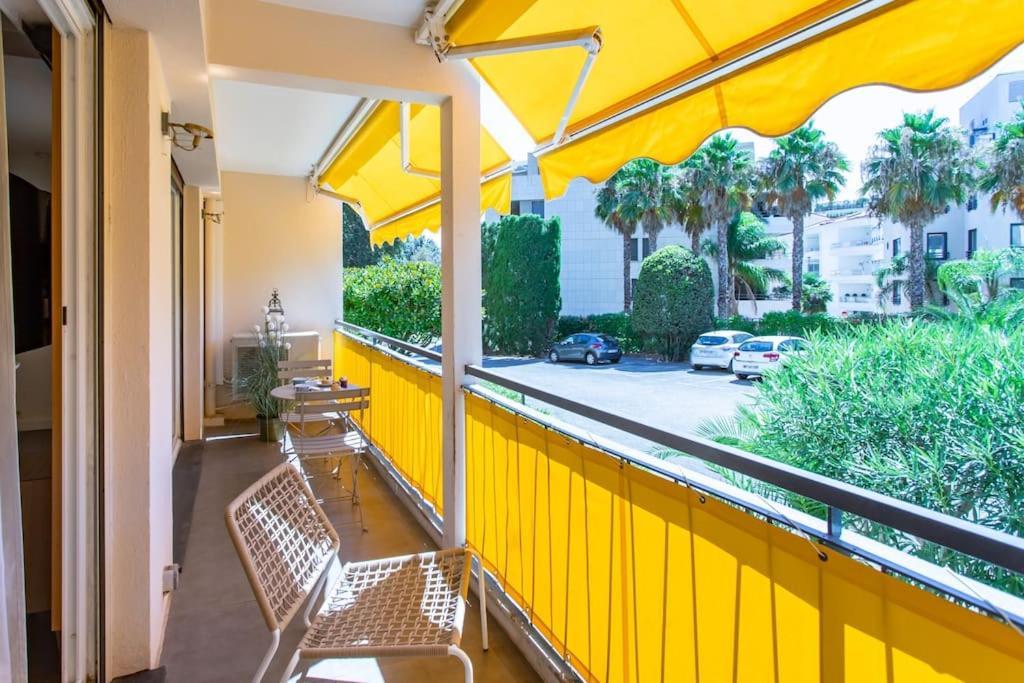 Apartment C9 - 2 Bdr 10 Min Palais Festivals & Sea - Ac, Parking & Balcony Cannes