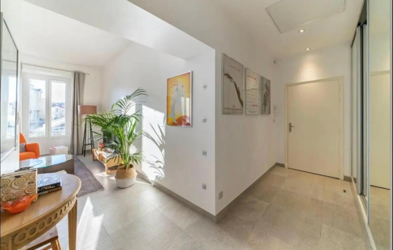 Amazing & Modern 2-bedrooms Cannes