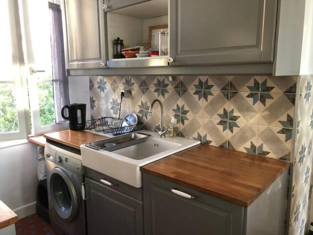 Apartment Bourgeois Au Calme Et A 2 Pas Du Centre Cannes