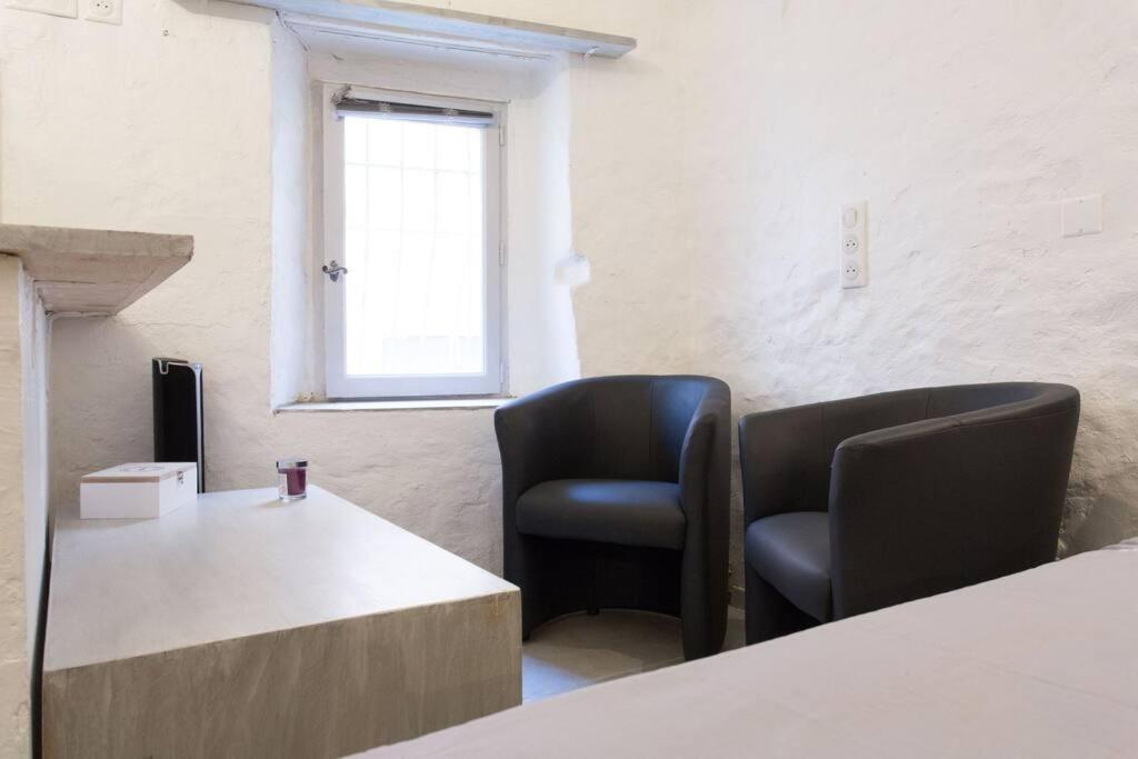 Le Panisse - - 9 Min Palais -