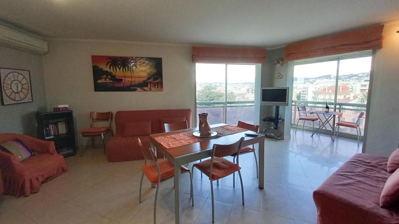 Apartment Le Republique 2 *