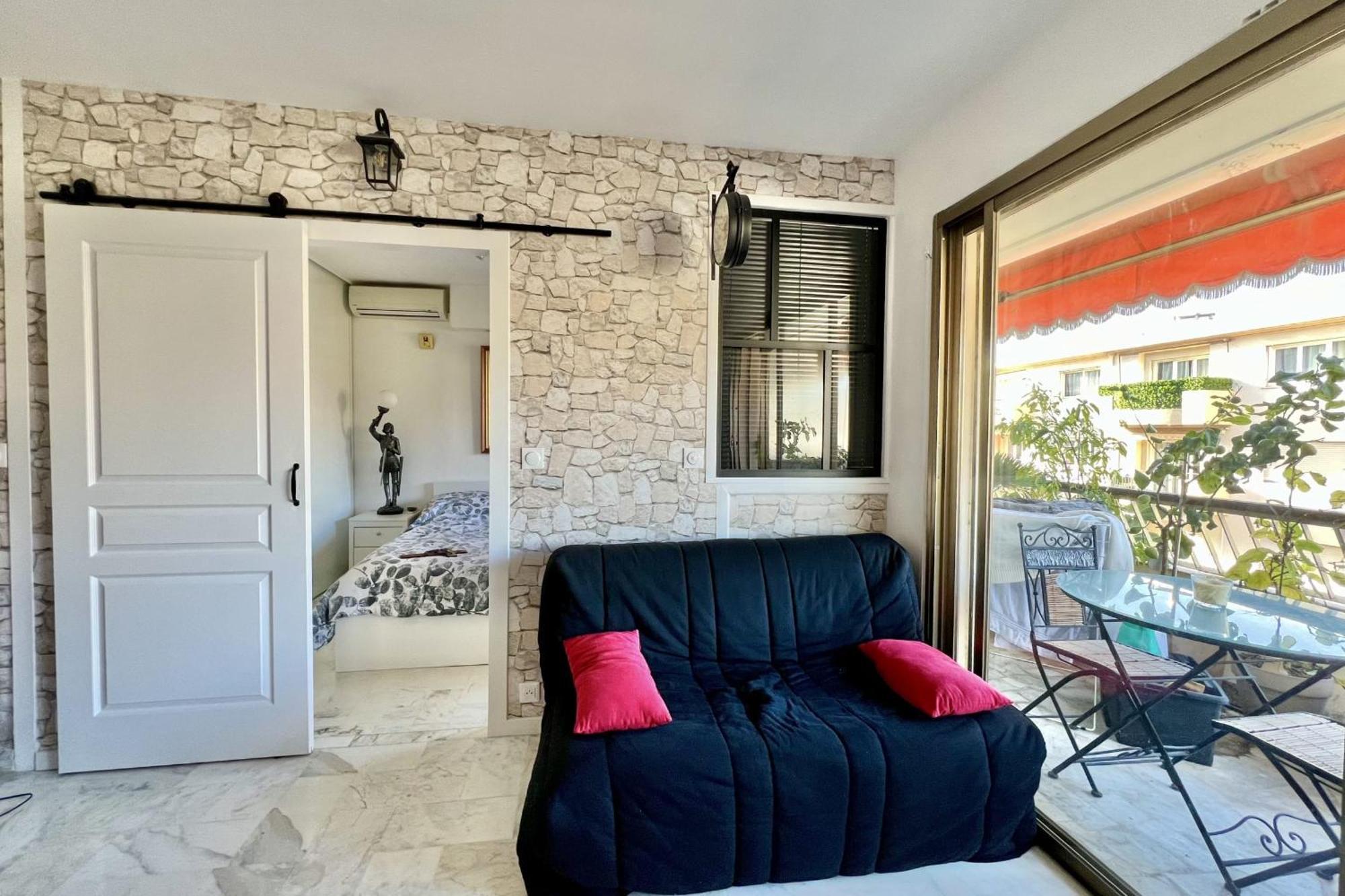 Apartment Bright 31m2 Flowered Terrace Near Croisette Cannes