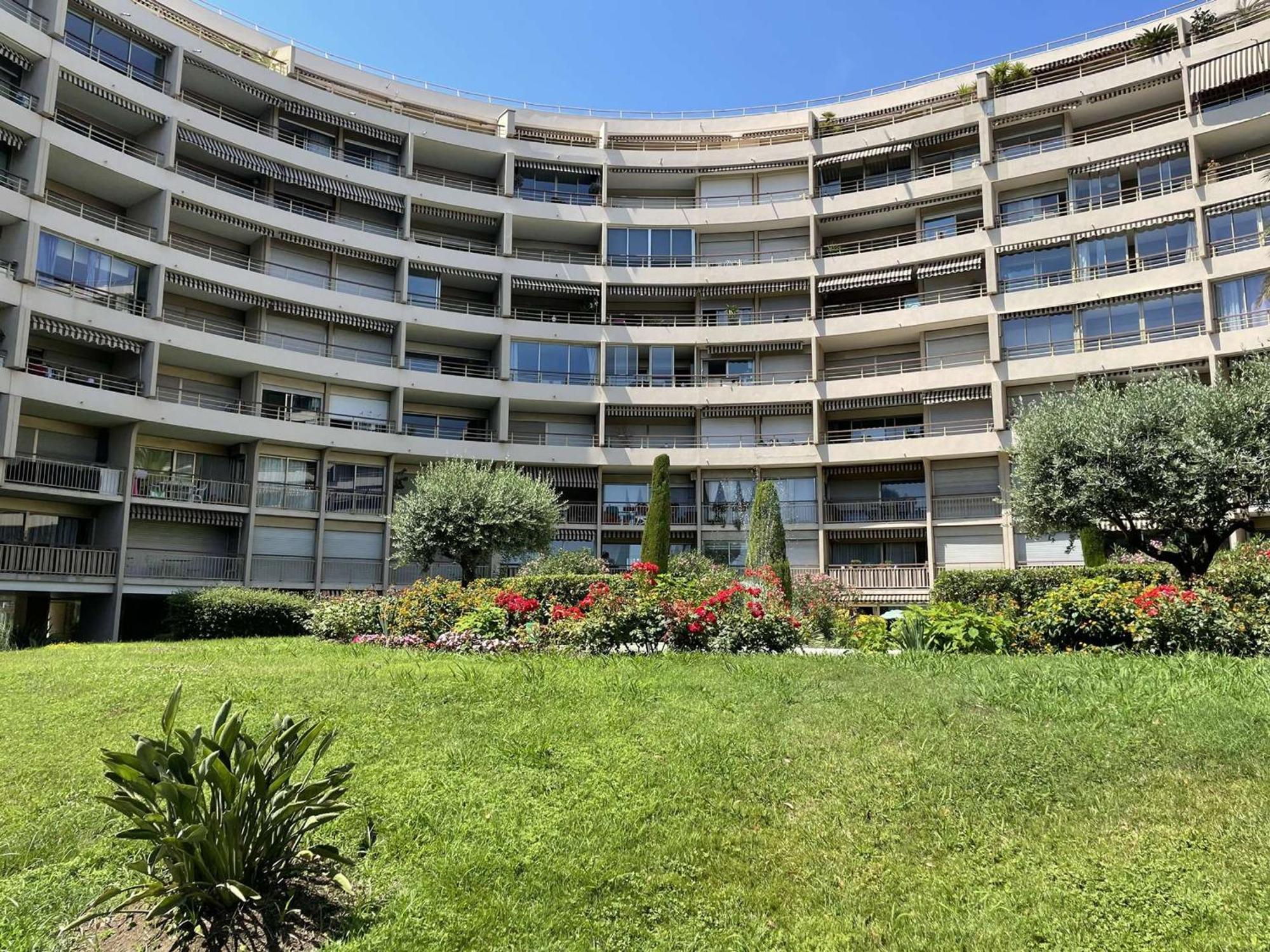En Rez-de-jardin A La Bocca - Acces Plages, Terrasse Privee - Fr-1-609-98 Apartment Cannes