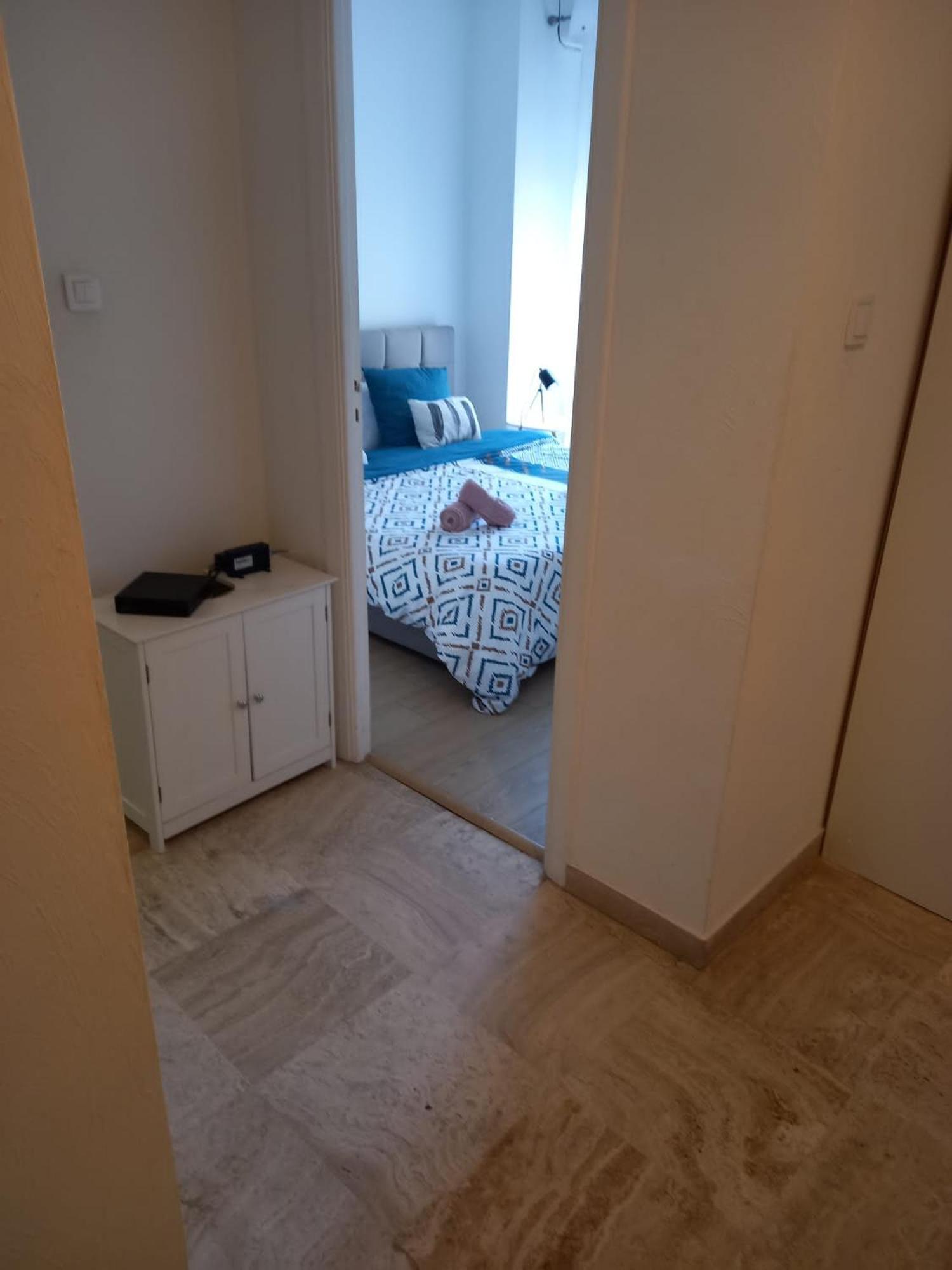 Apartamento ++++ Renovated Cosy 50m2 Sunny Flat / Balcony / Close To And To The Palais Des Festivals ++++ *