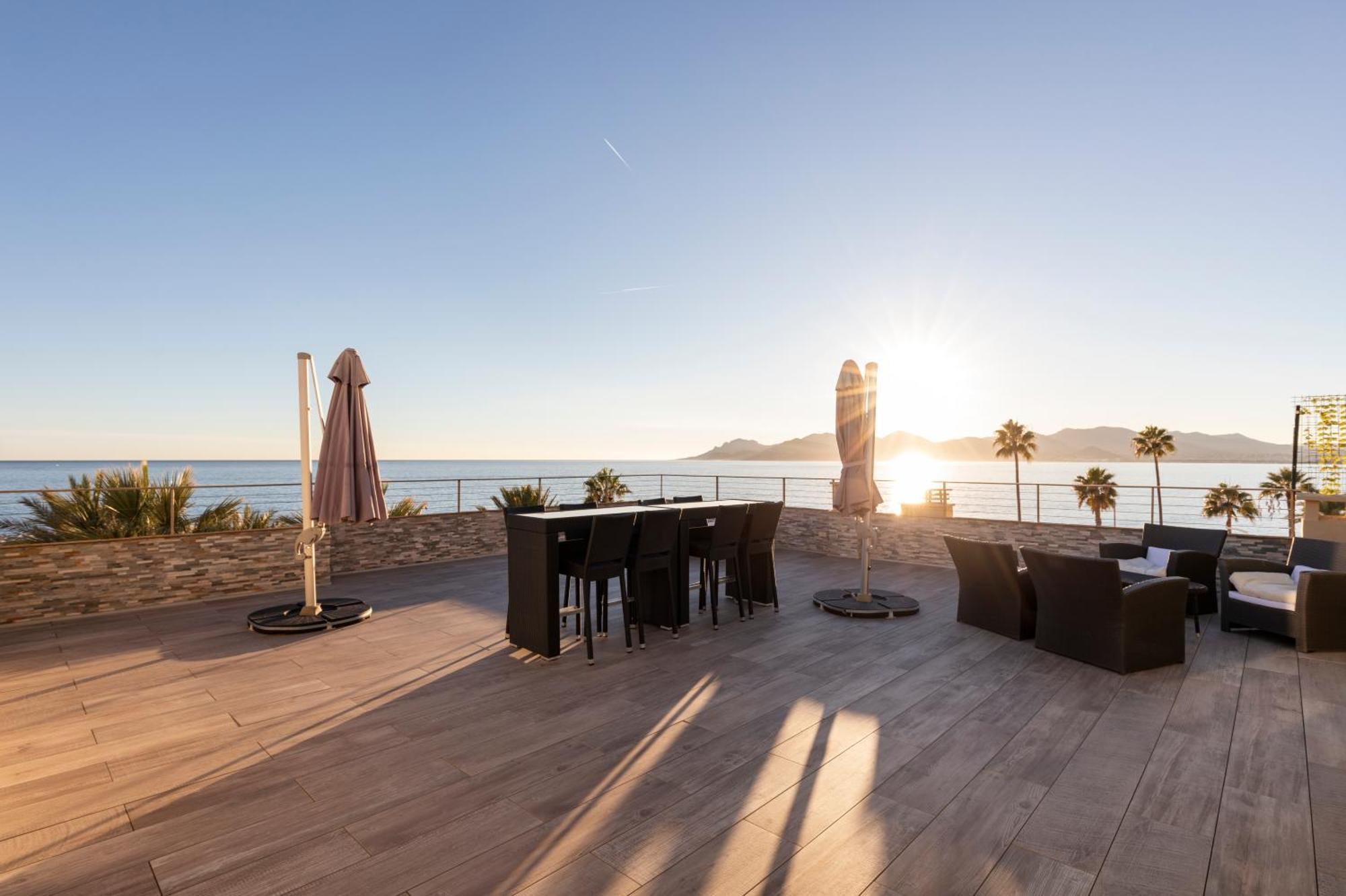 8h - Penthouse 4 Cannes