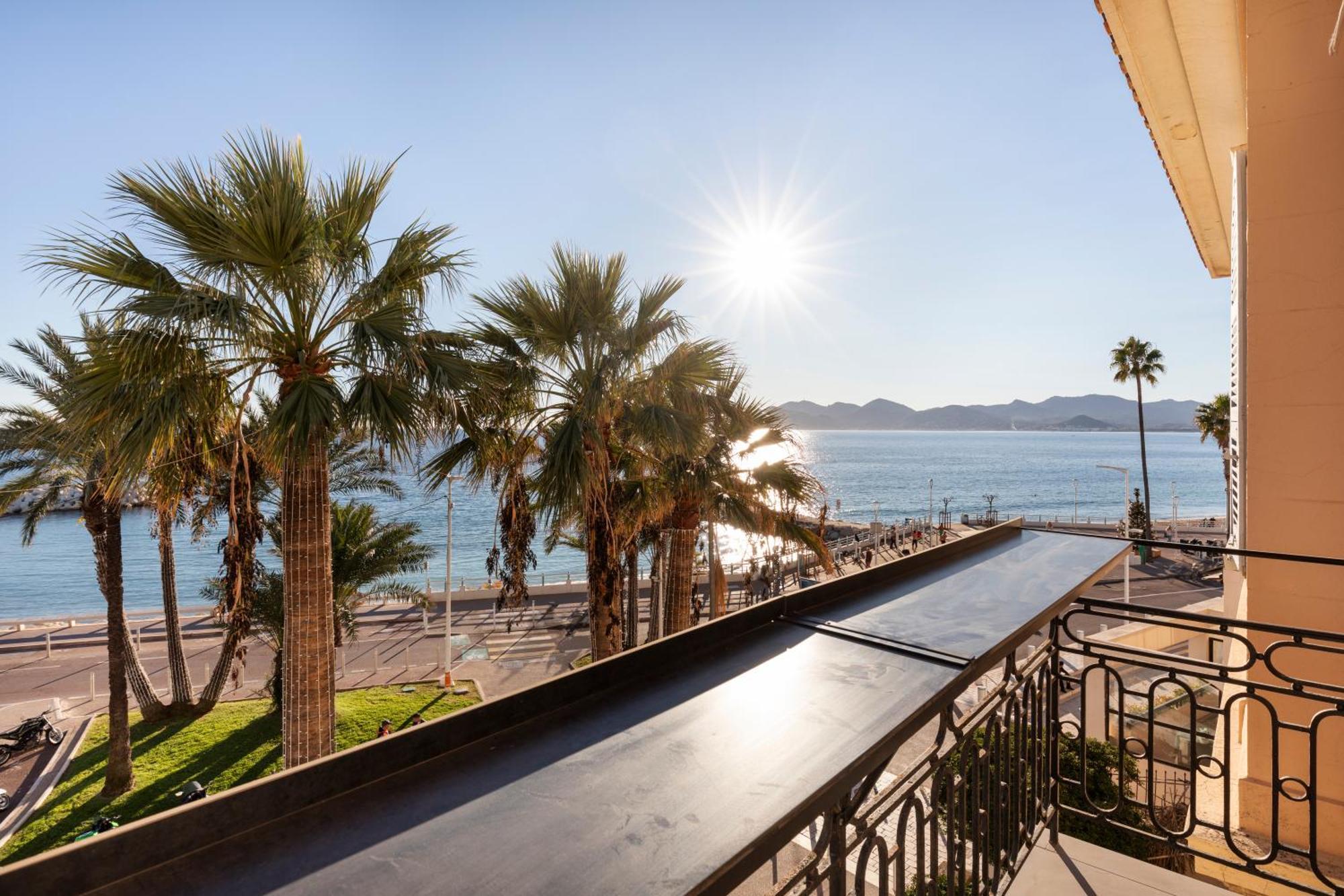 8h - Penthouse 4 * Cannes