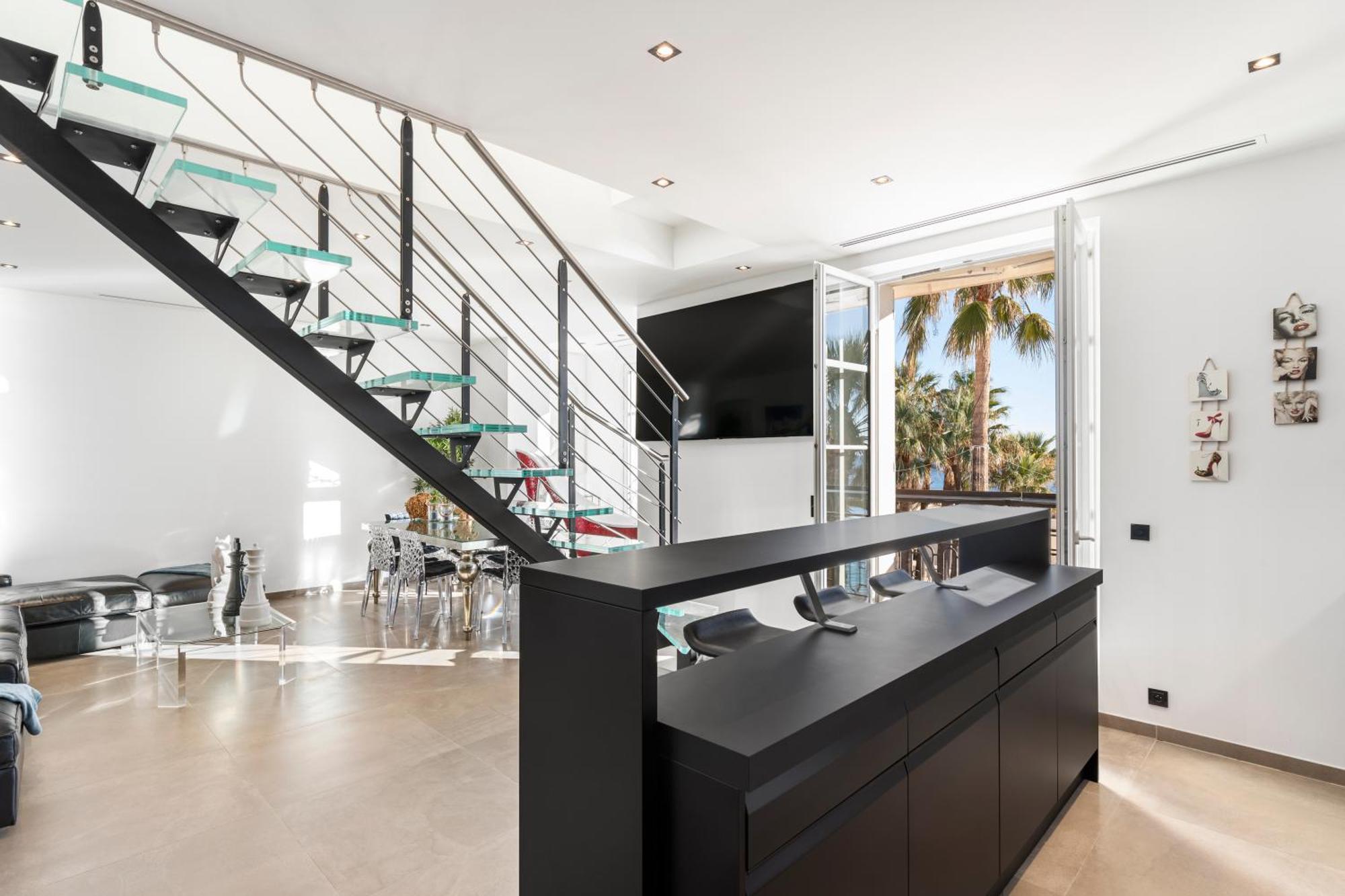 8h - Penthouse 4 * Cannes