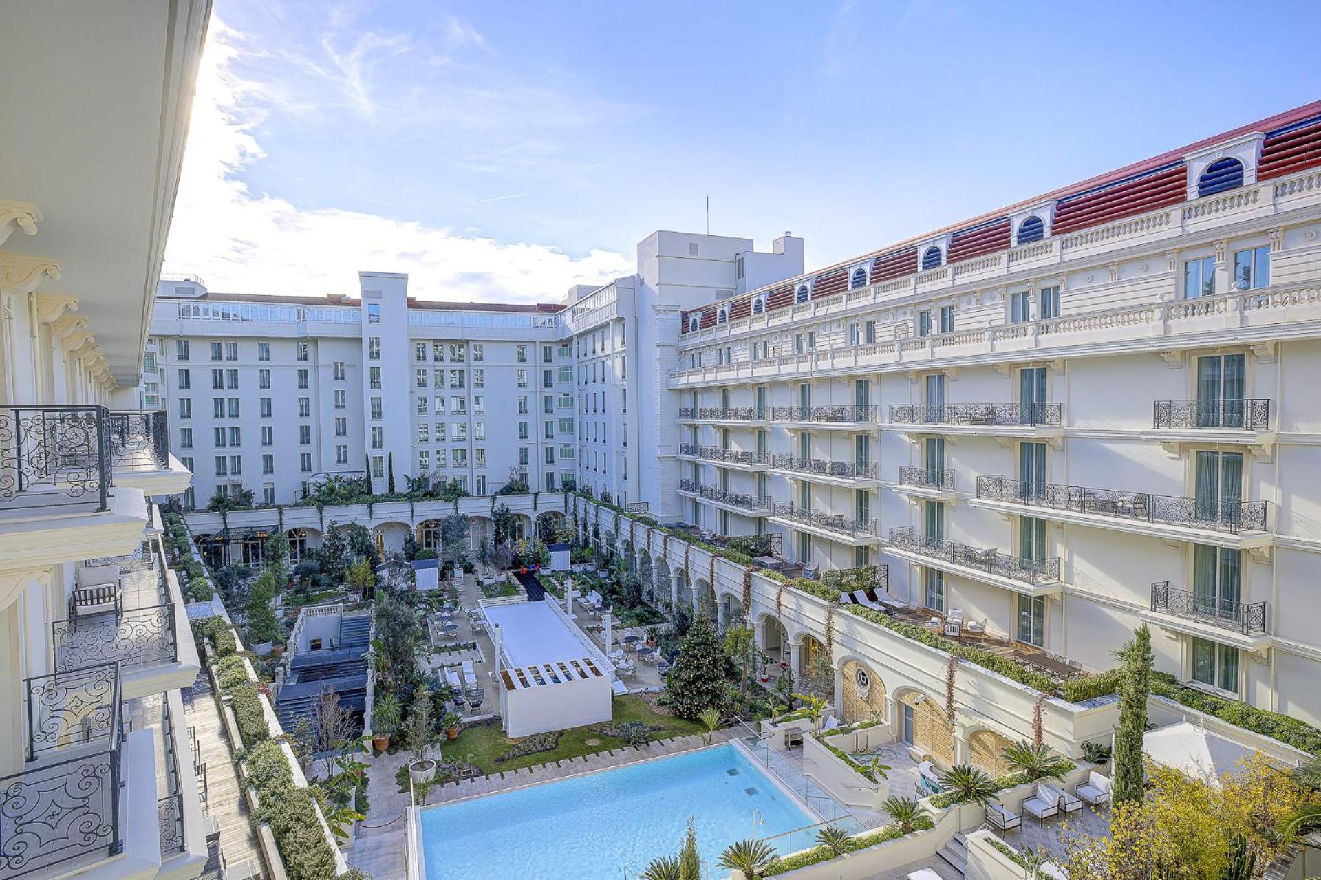Apartment Carlton Riviera *