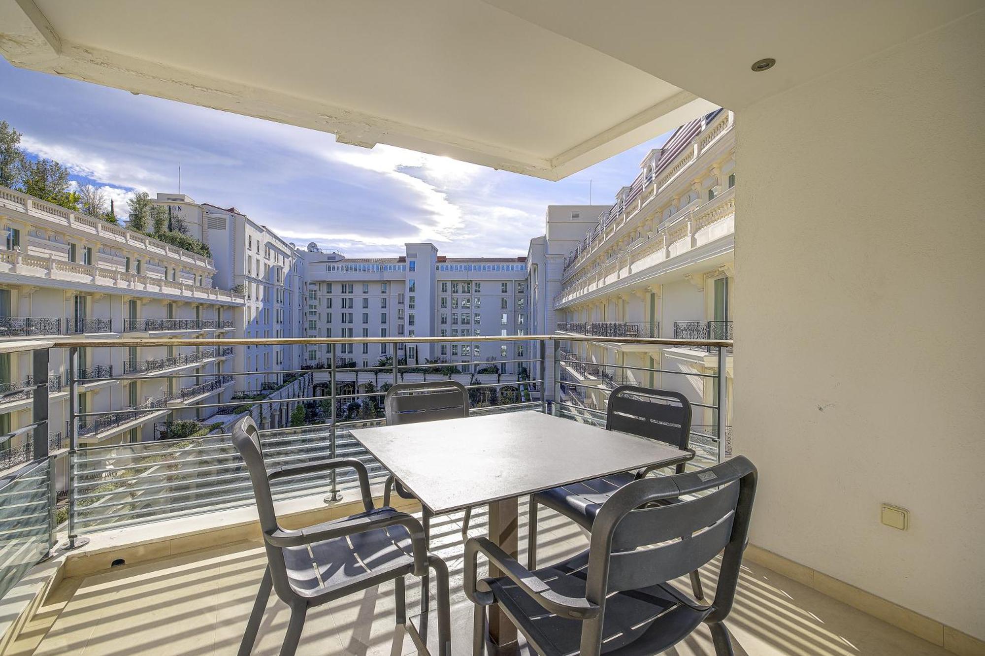 Apartment Carlton Riviera Cannes