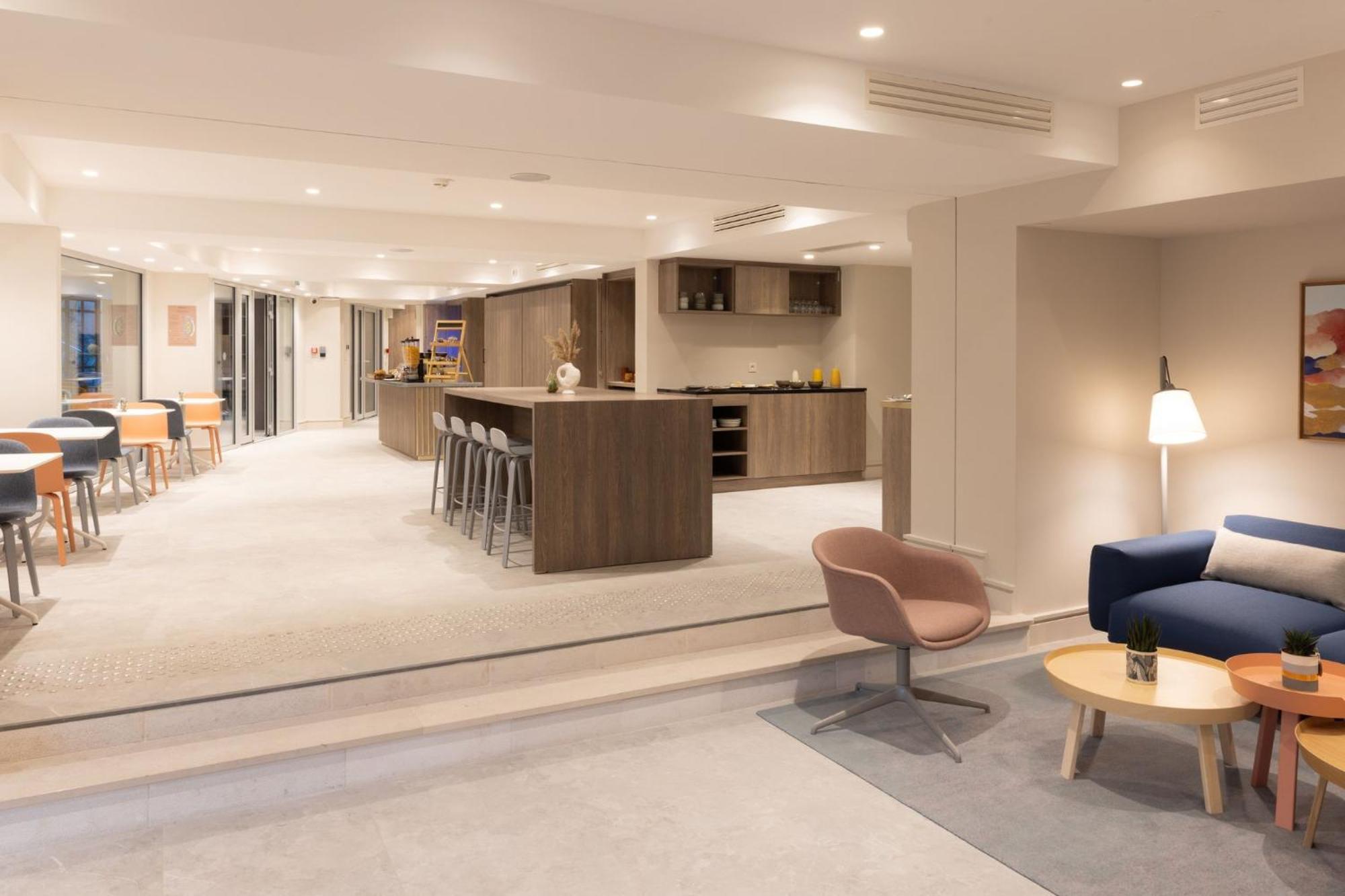 Staybridge - Centre By Ihg Cannes
