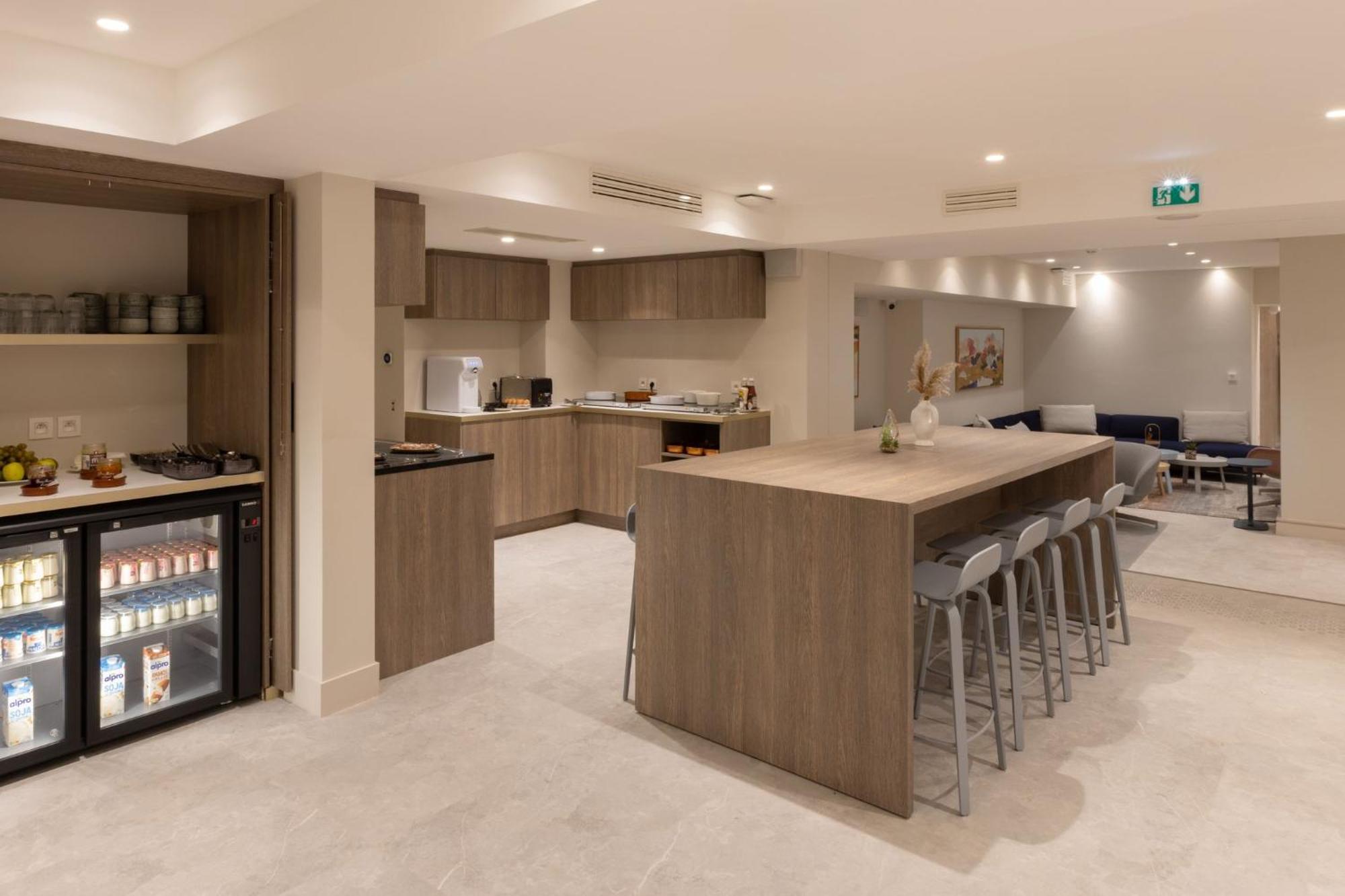Hotel Staybridge - Centre By Ihg 4*