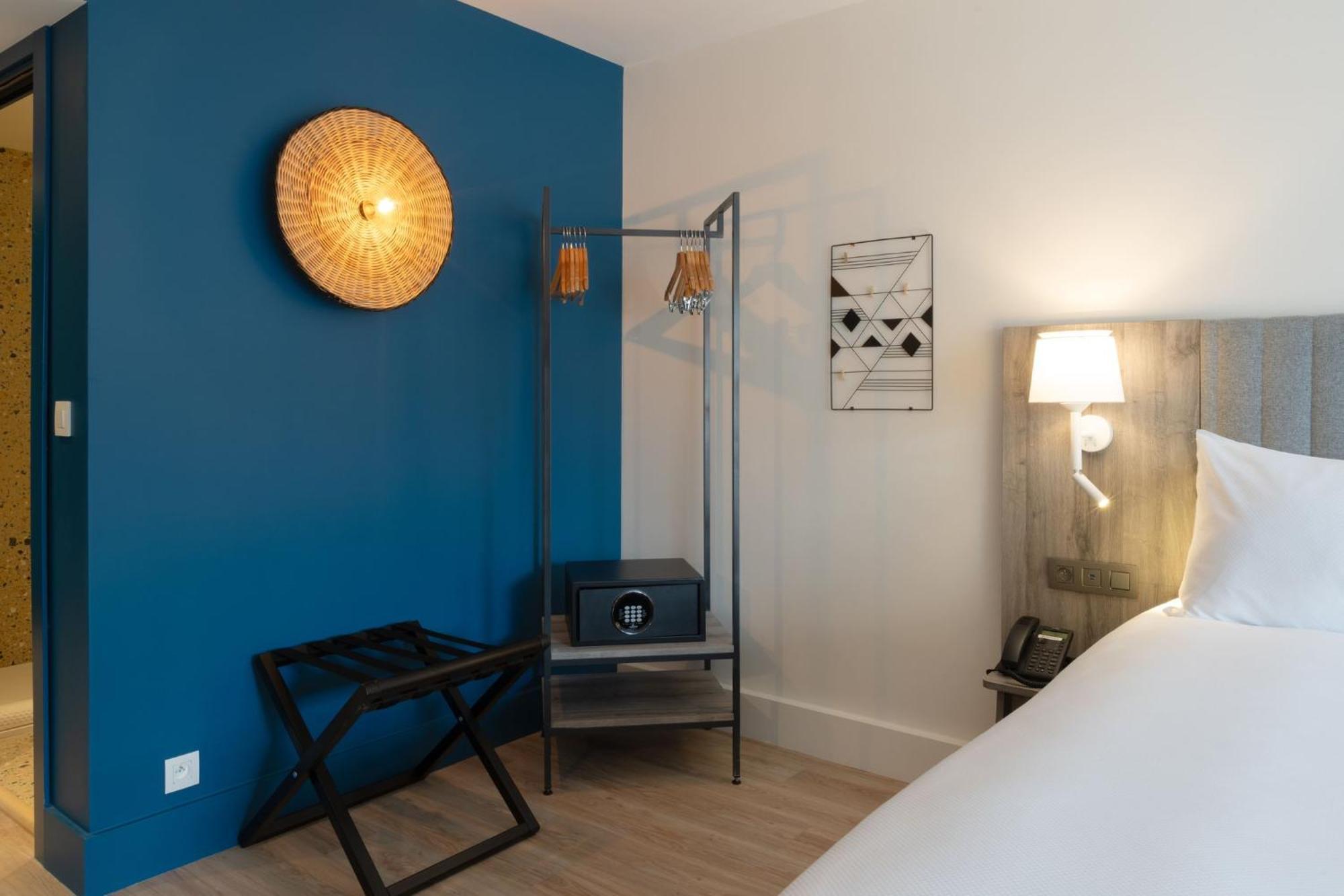Staybridge - Centre By Ihg Hotel Cannes