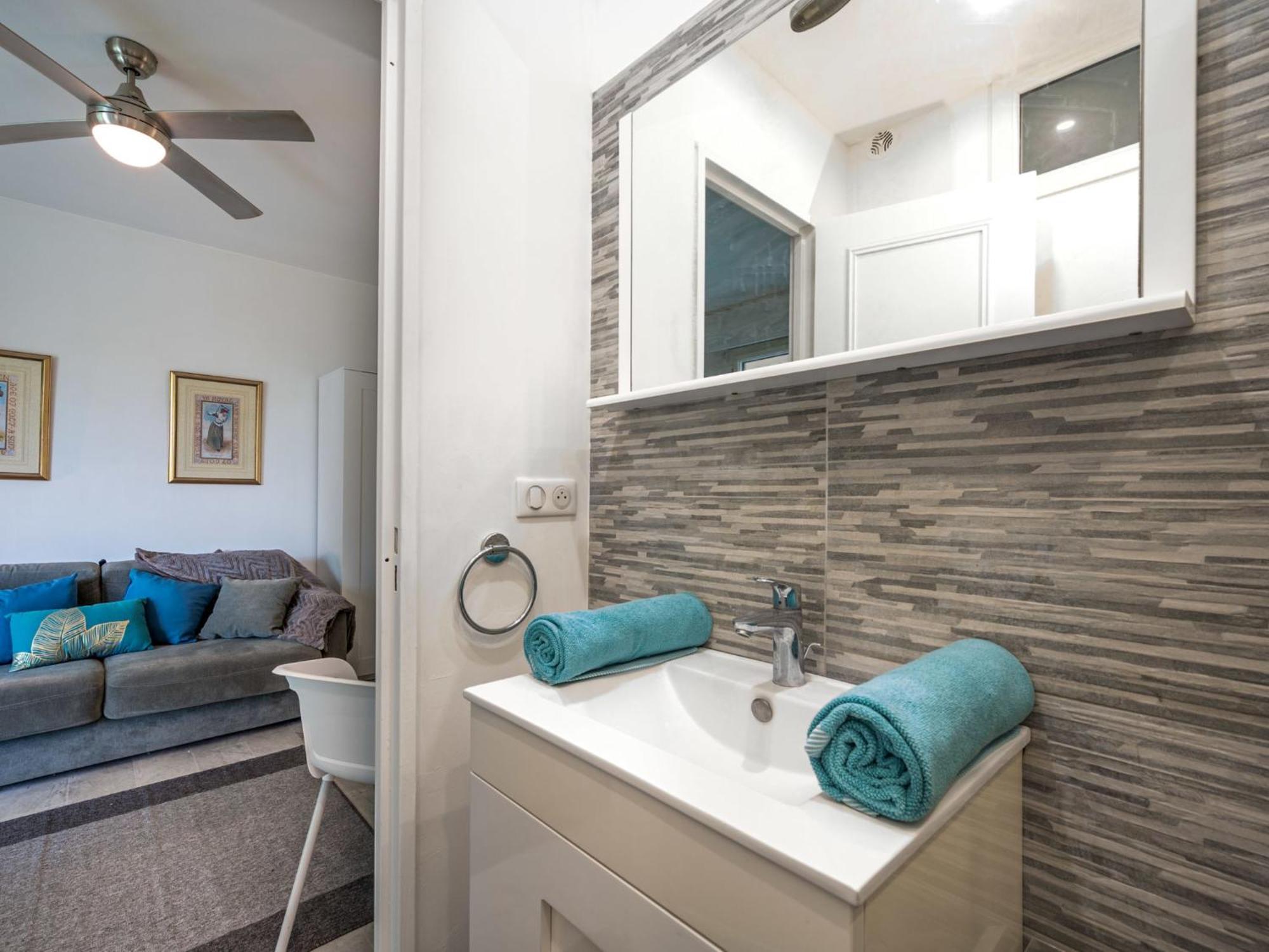 Val Joli By Interhome Apartamento Cannes