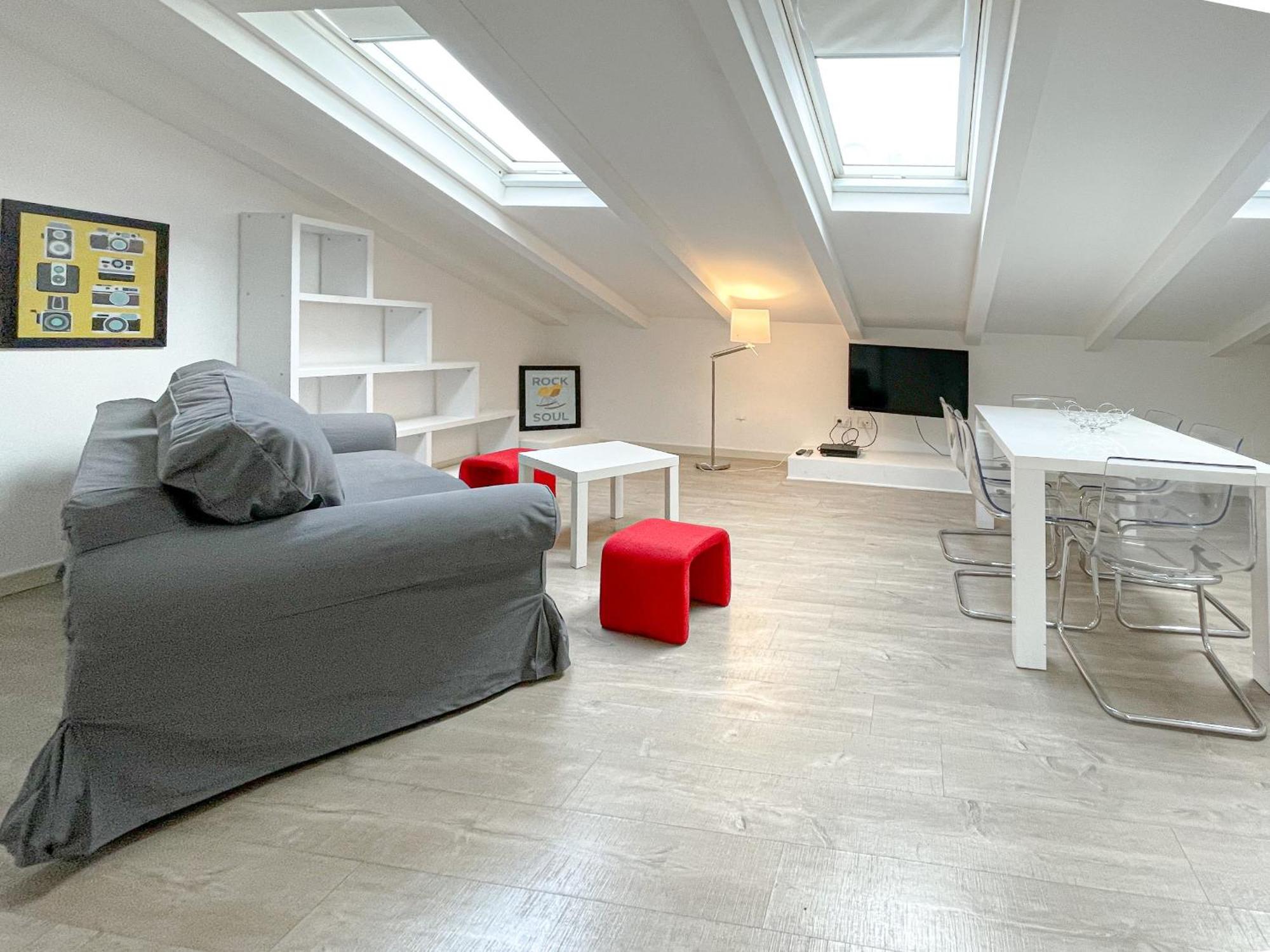 Tony Allard By Winsome Destination 4a Apartment