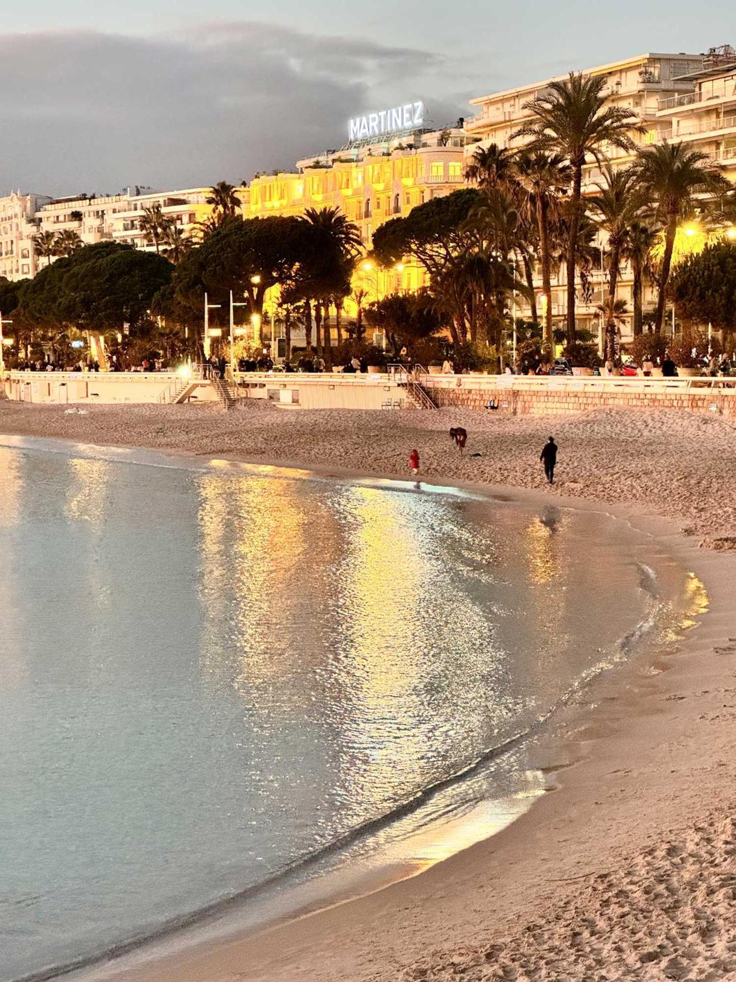 Apartment Fabulous Family 2br - Prime Location, Walk To & Shopping - By Totolulu Yellow Corner Cannes