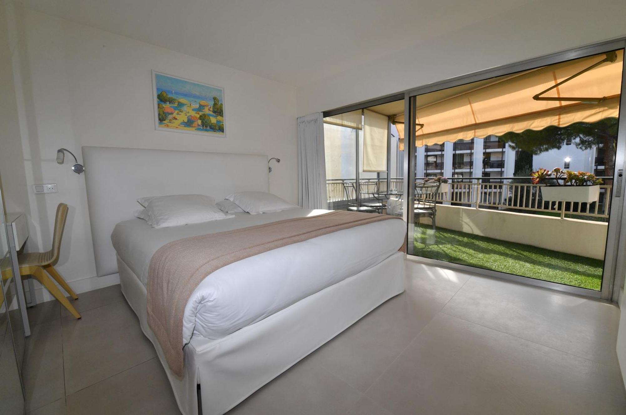 De Provence Hotel 3*