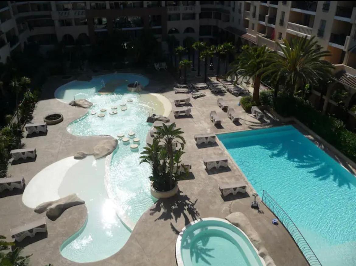 Apartment T2 Lumineux A Pied Terrasse Piscine Cannes
