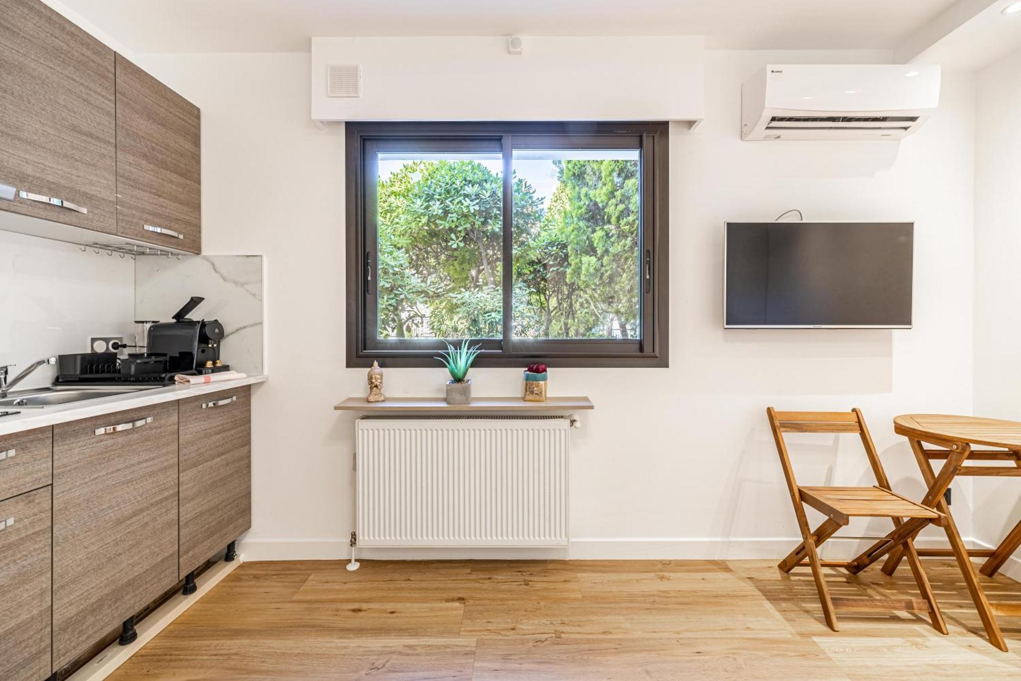 4 Baron - Spacieux Renove Quartier Des Apartment *