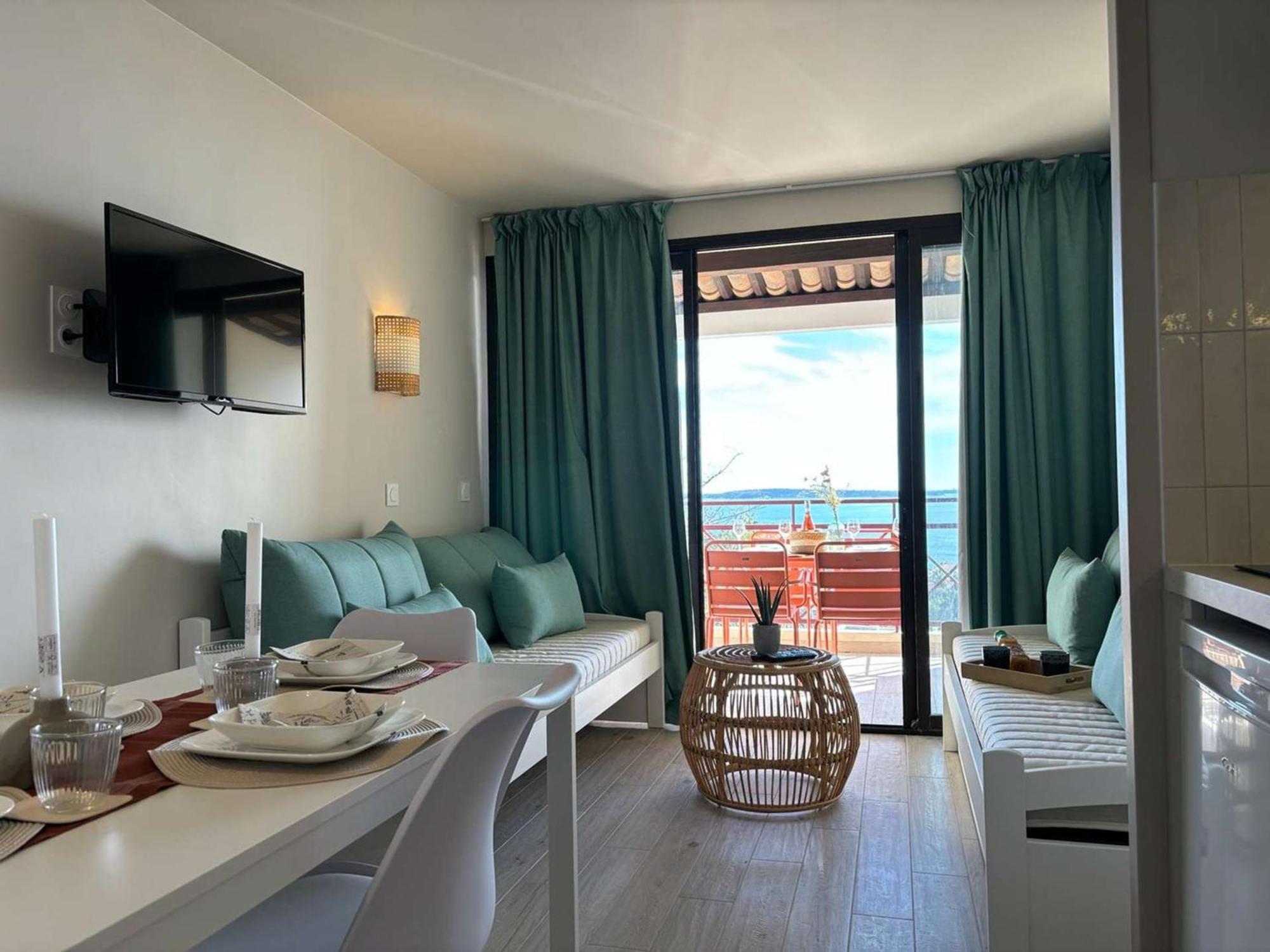 5 Pers, Piscine, Parking, Tennis, La Bocca - Fr-1-609-106 Apartment *