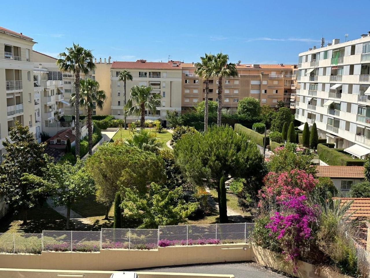 Super Apartment, Parking, Terrace, Lift, Wifi, Palm Beach,