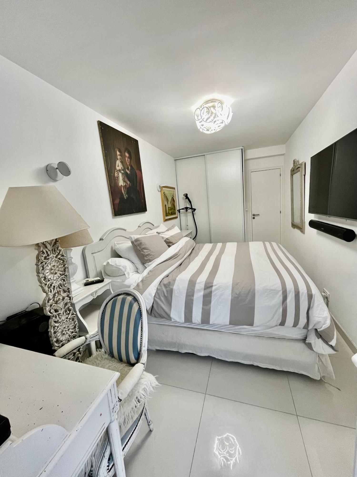 Apartment Jardin Sur La Pointe Croisette Luxe En Bord De
