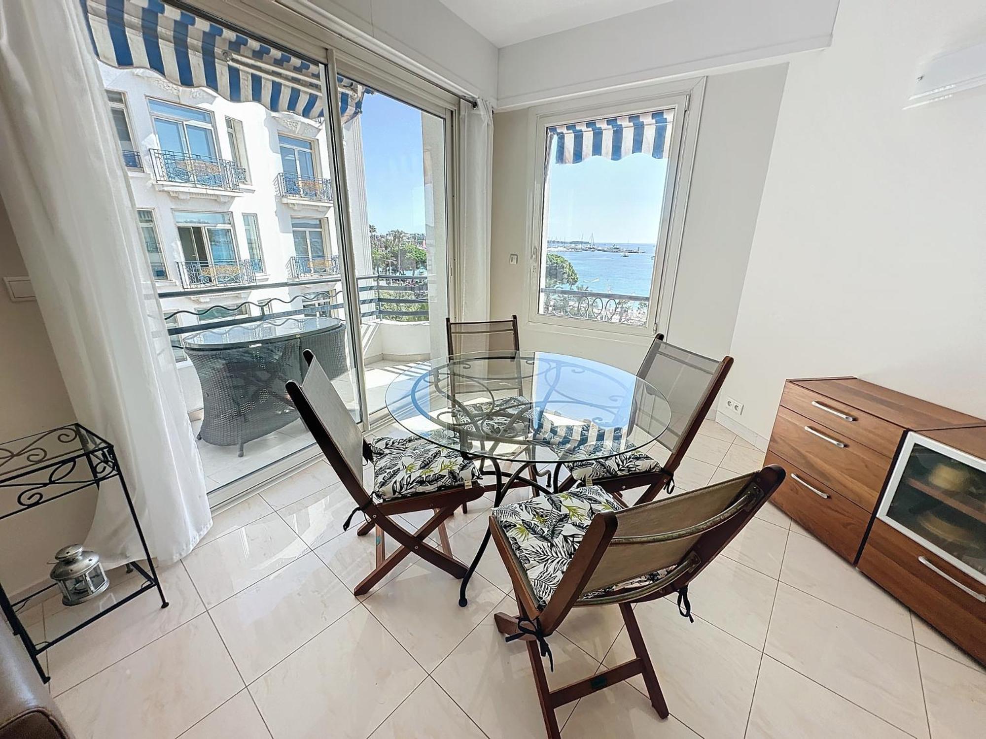 Apartment Luxury 1 Bedroom Croisette Martinez Direct Sea View 241 Cannes