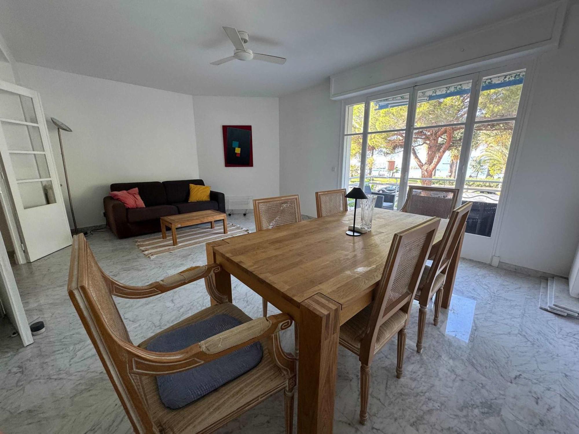 A071 - Spacieux Sur La Croisette Apartment