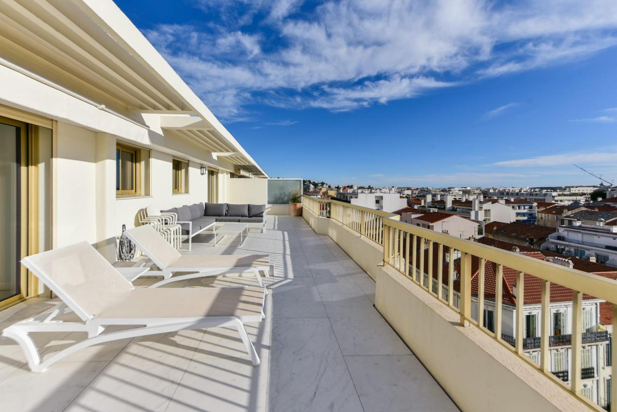 L'horizon Avec Somptueuse Terrasse Vue Mer, Sejour De Luxe Loisirs Et Business Au Coeur Du Centre Apartamento