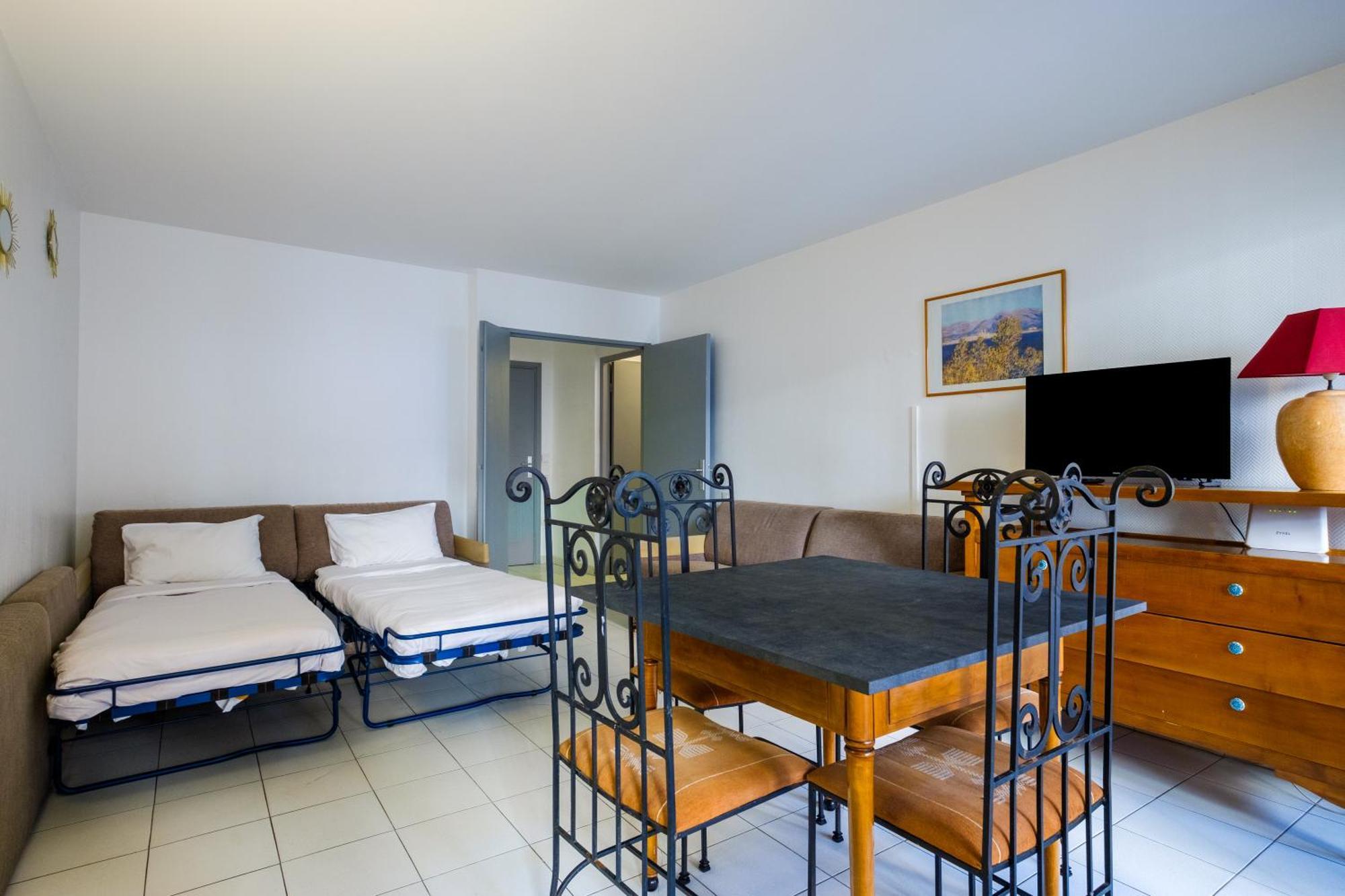 Residhotel Maupassant 2*