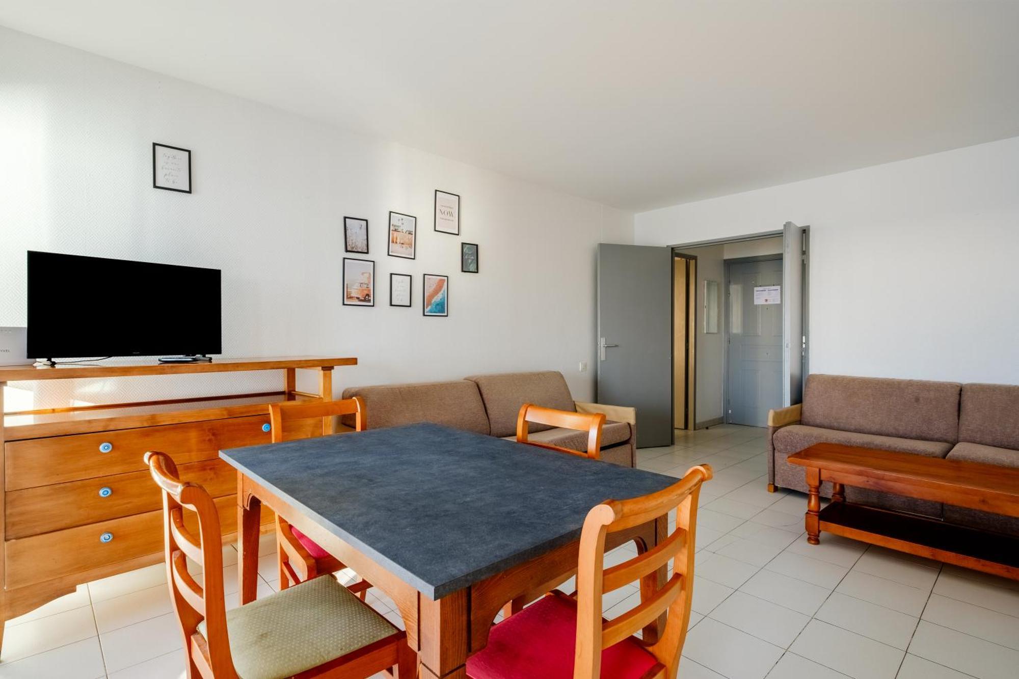 Residhotel Maupassant Aparthotel 2*