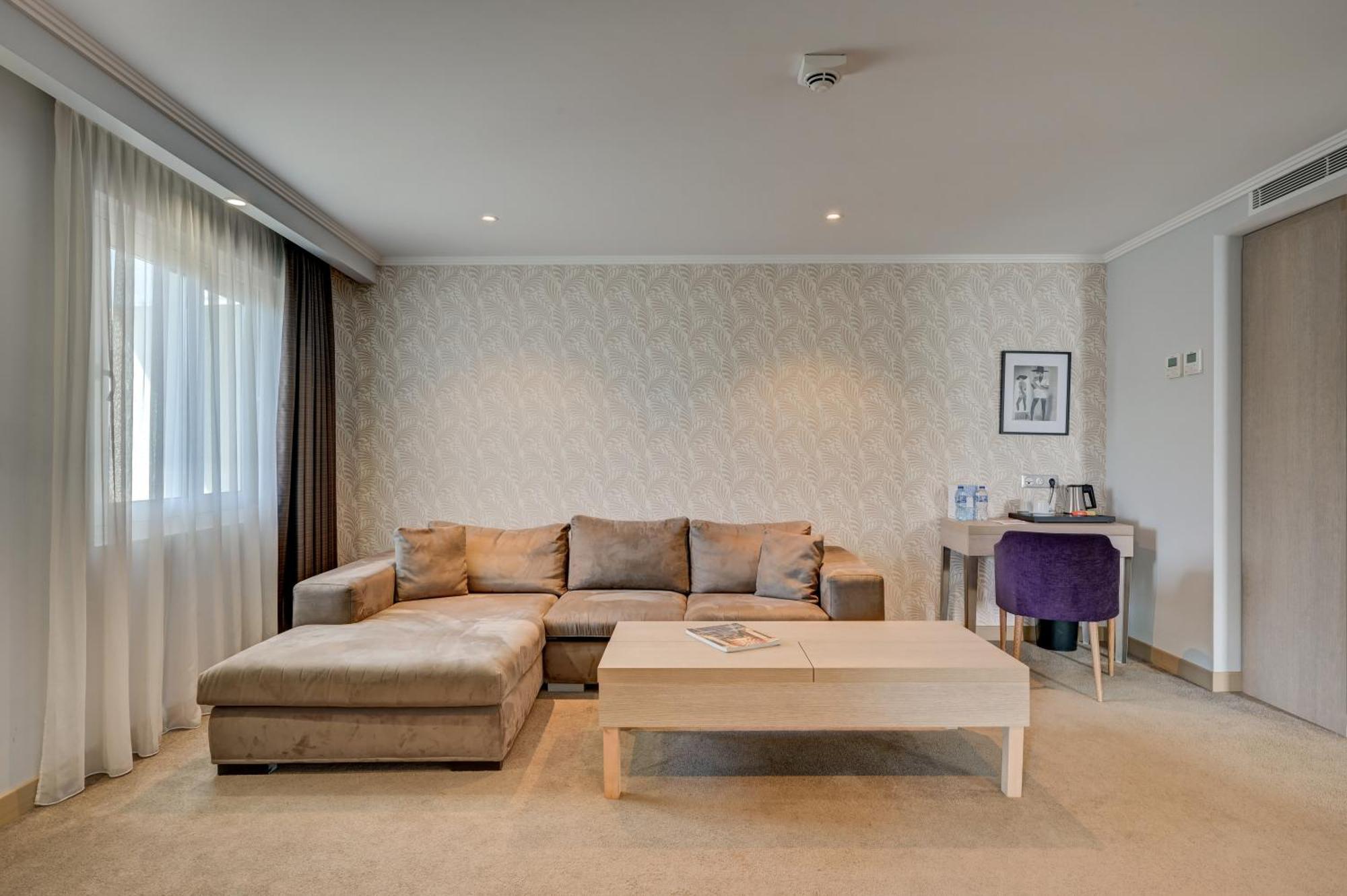 Juliana Hotel 4*