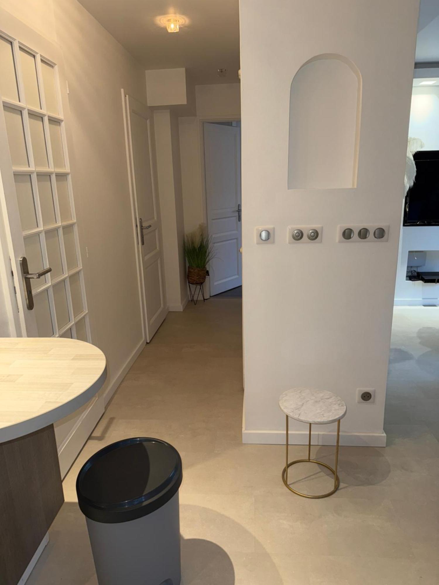 Beau 2 Pieces 55m2 10 Min A Pied Du Centre De Cannes