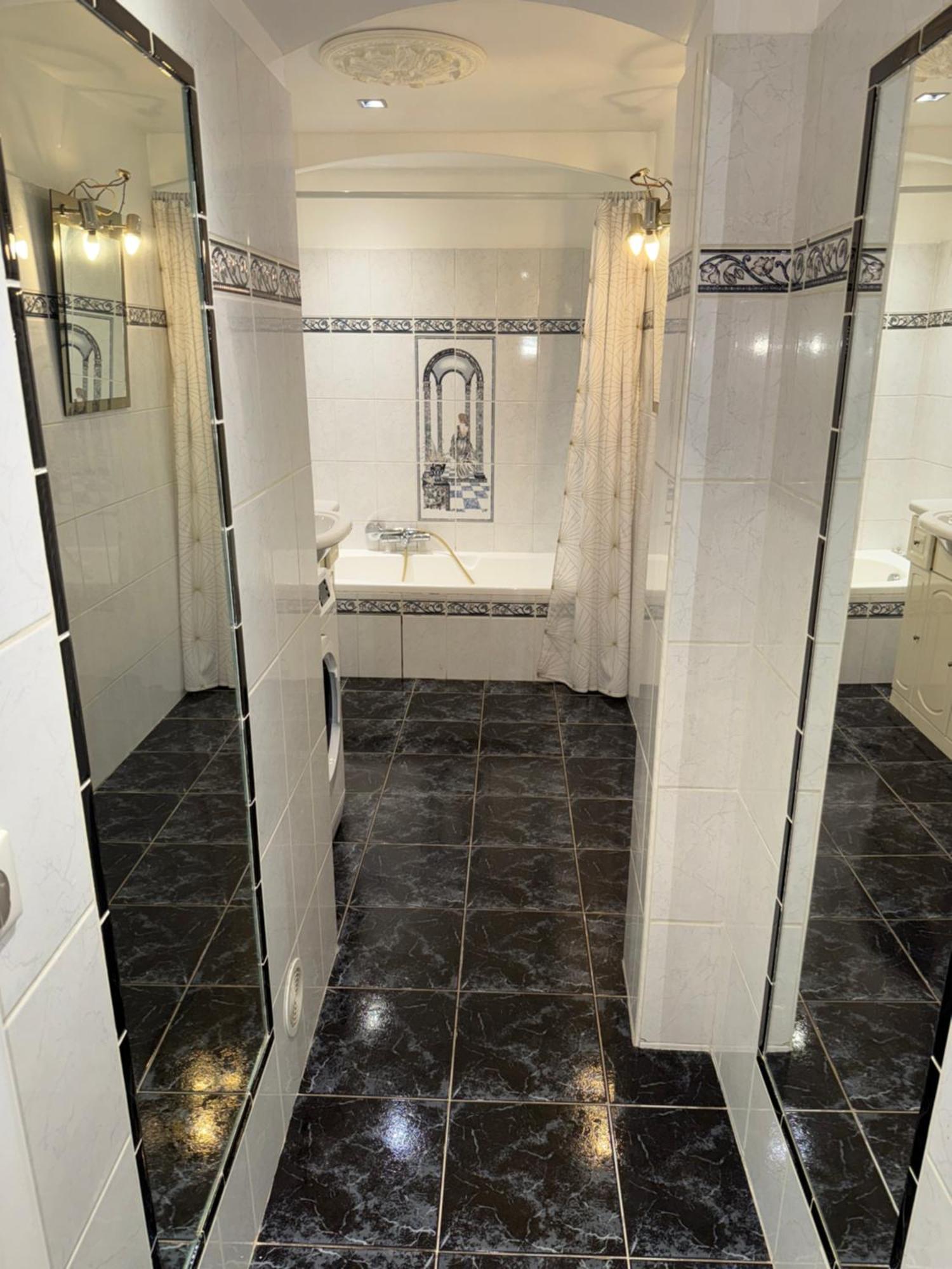 Beau 2 Pieces 55m2 10 Min A Pied Du Centre De * Cannes