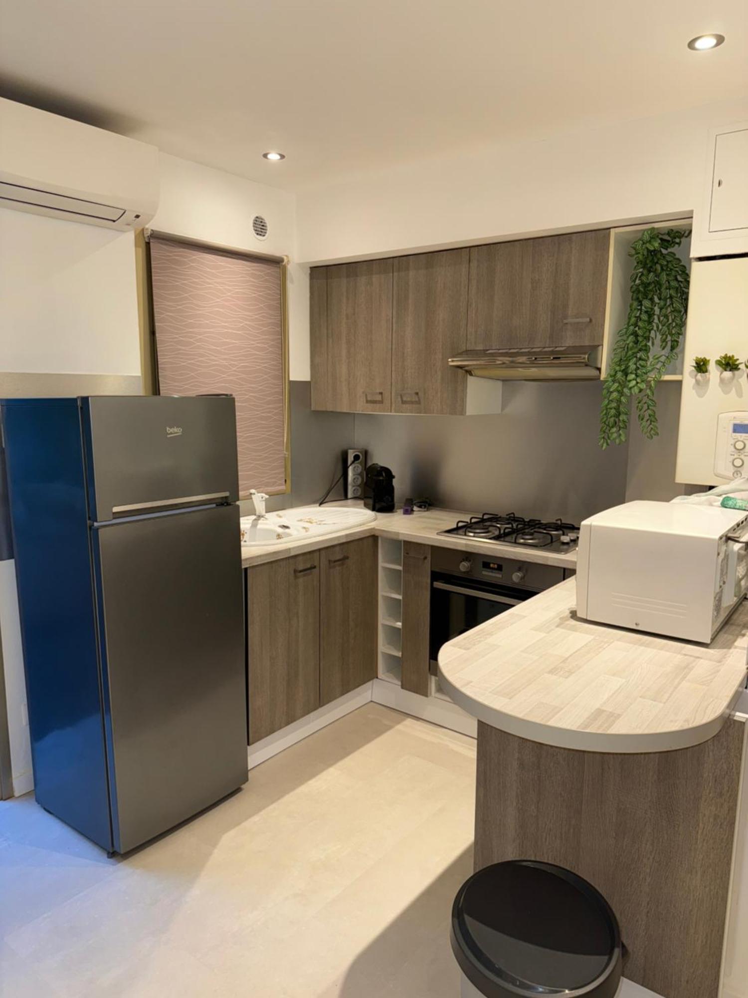 Beau 2 Pieces 55m2 10 Min A Pied Du Centre De Apartment *