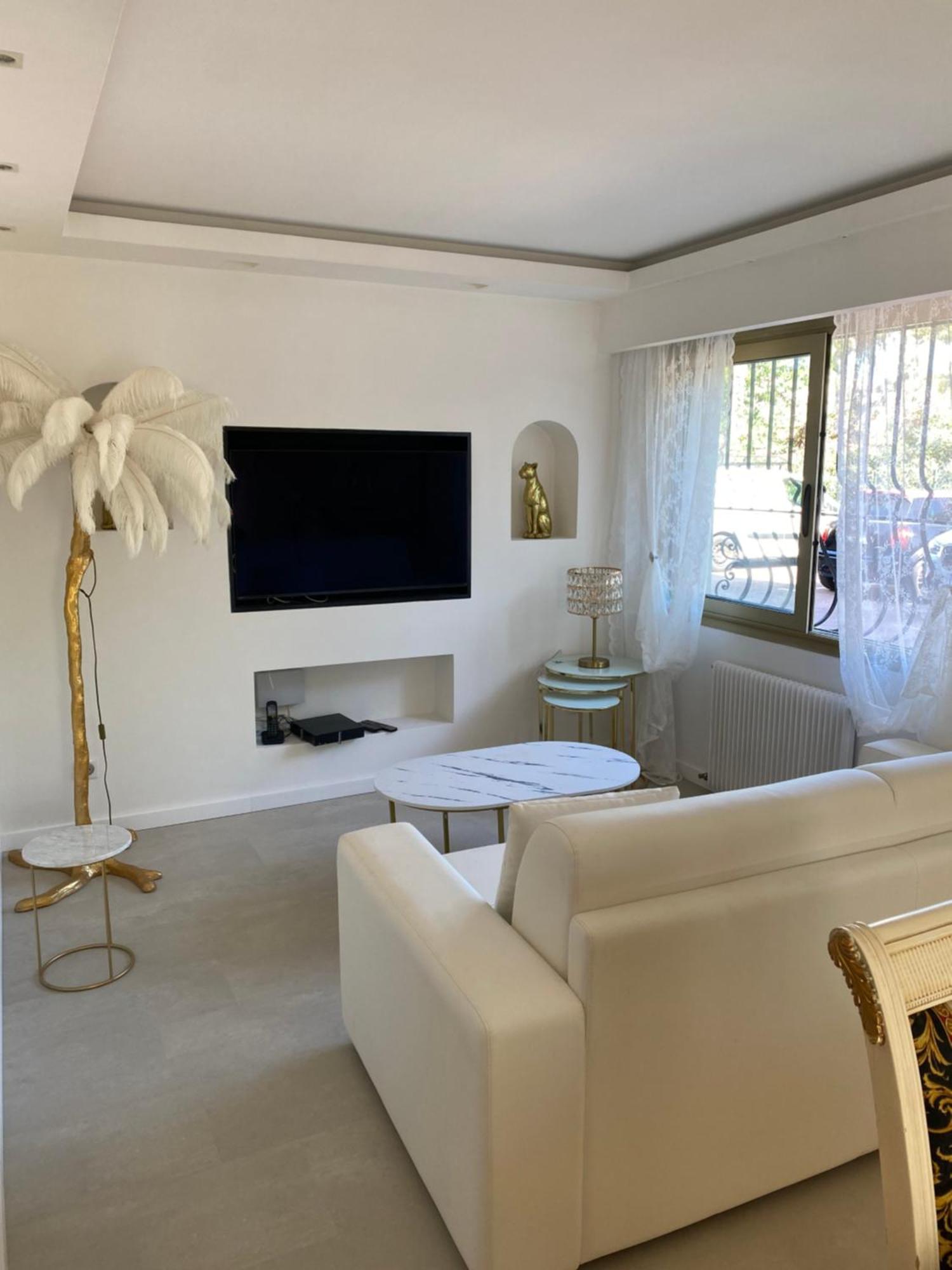 Beau 2 Pieces 55m2 10 Min A Pied Du Centre De *