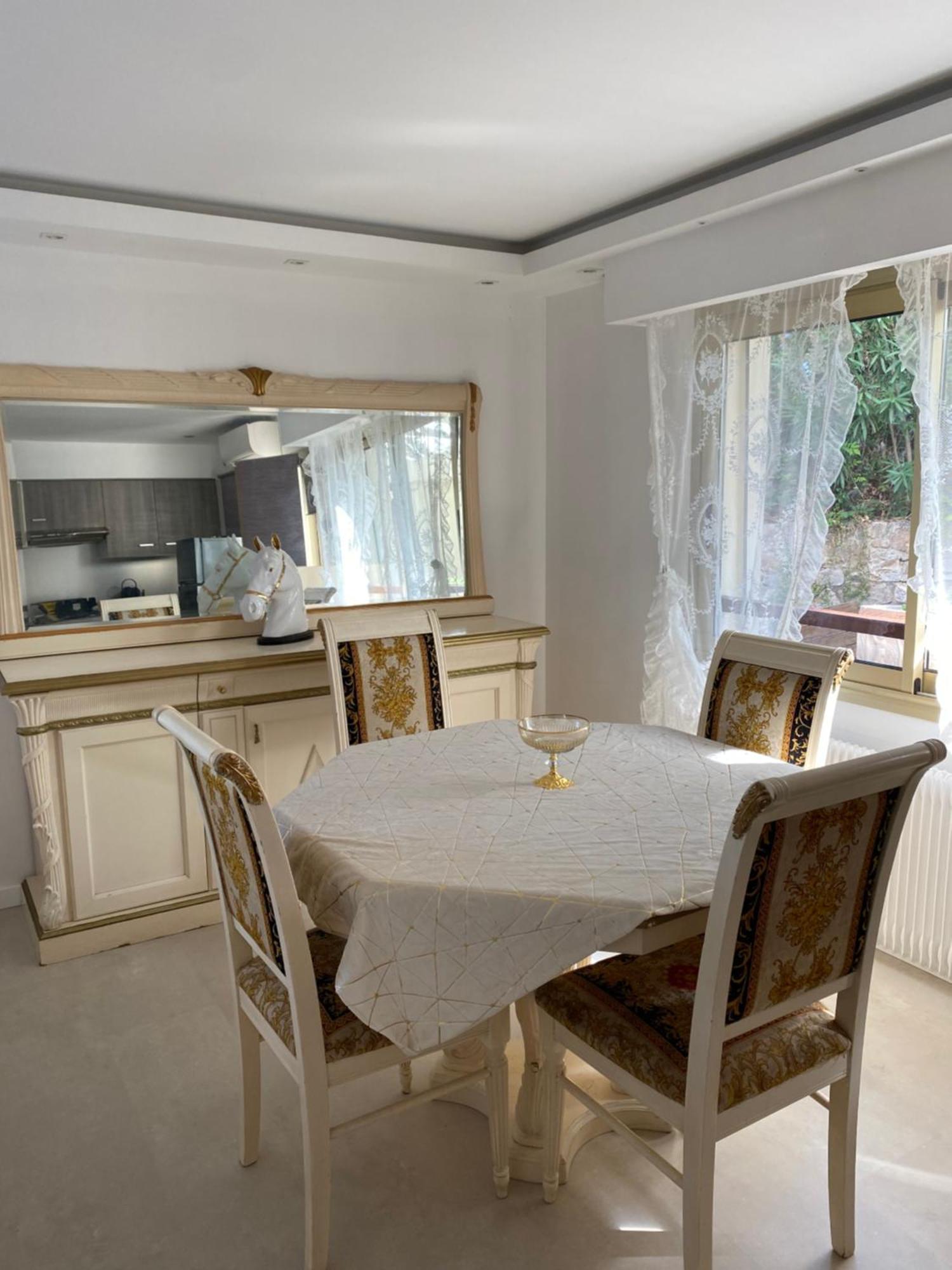 Beau 2 Pieces 55m2 10 Min A Pied Du Centre De Apartment *