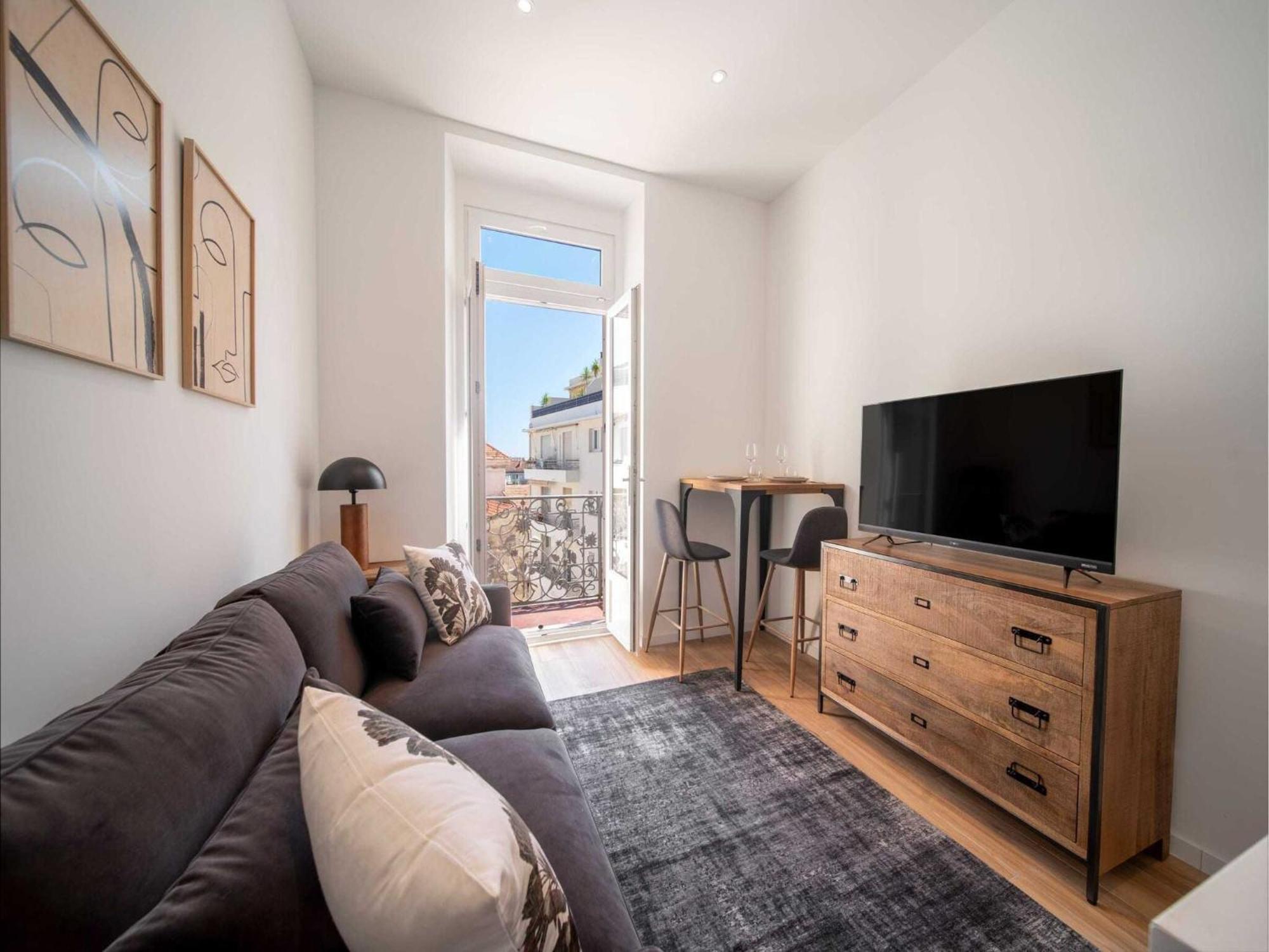 Cosy Renovated Studio-cannes Center * Cannes
