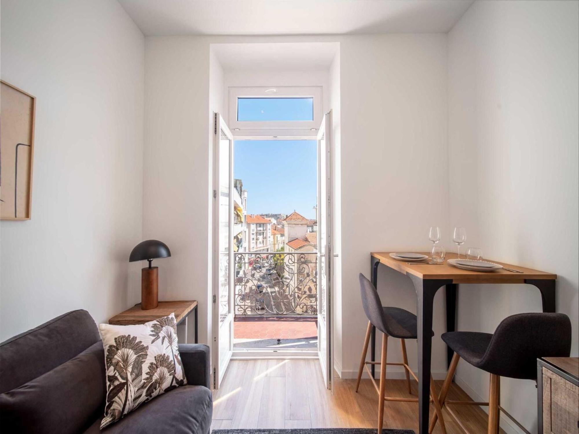 Cosy Renovated Studio-cannes Center Apartment