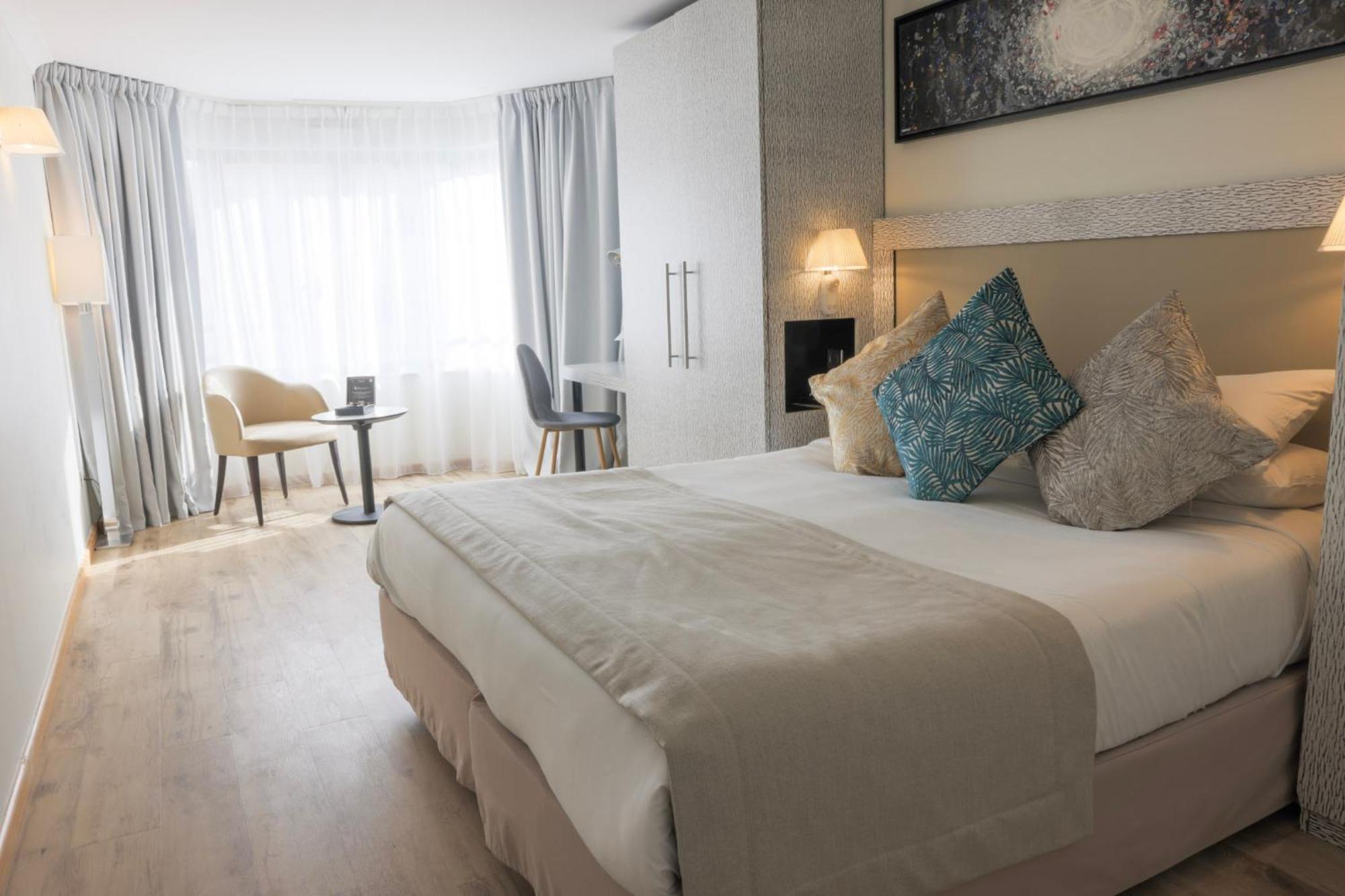Hotel Eden & Cannes