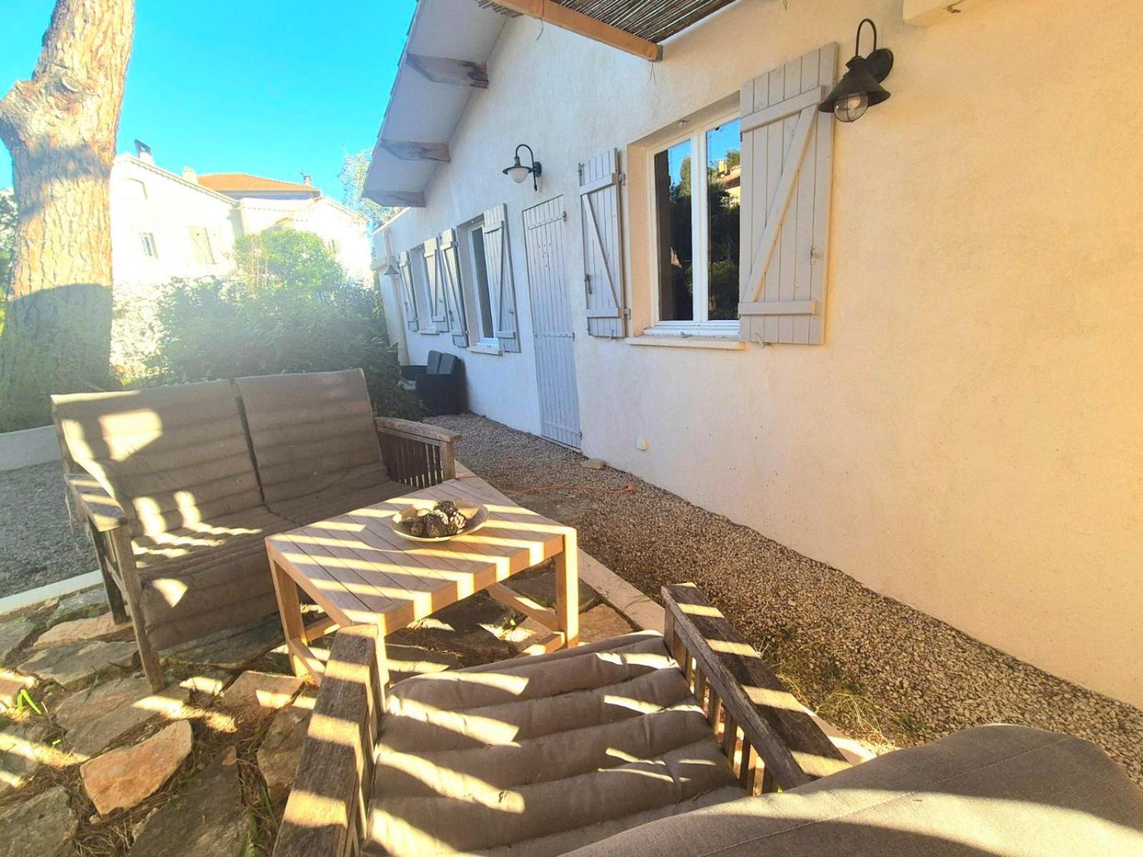 - Petit Juas, Charmante Au Calme, Confort * Cannes