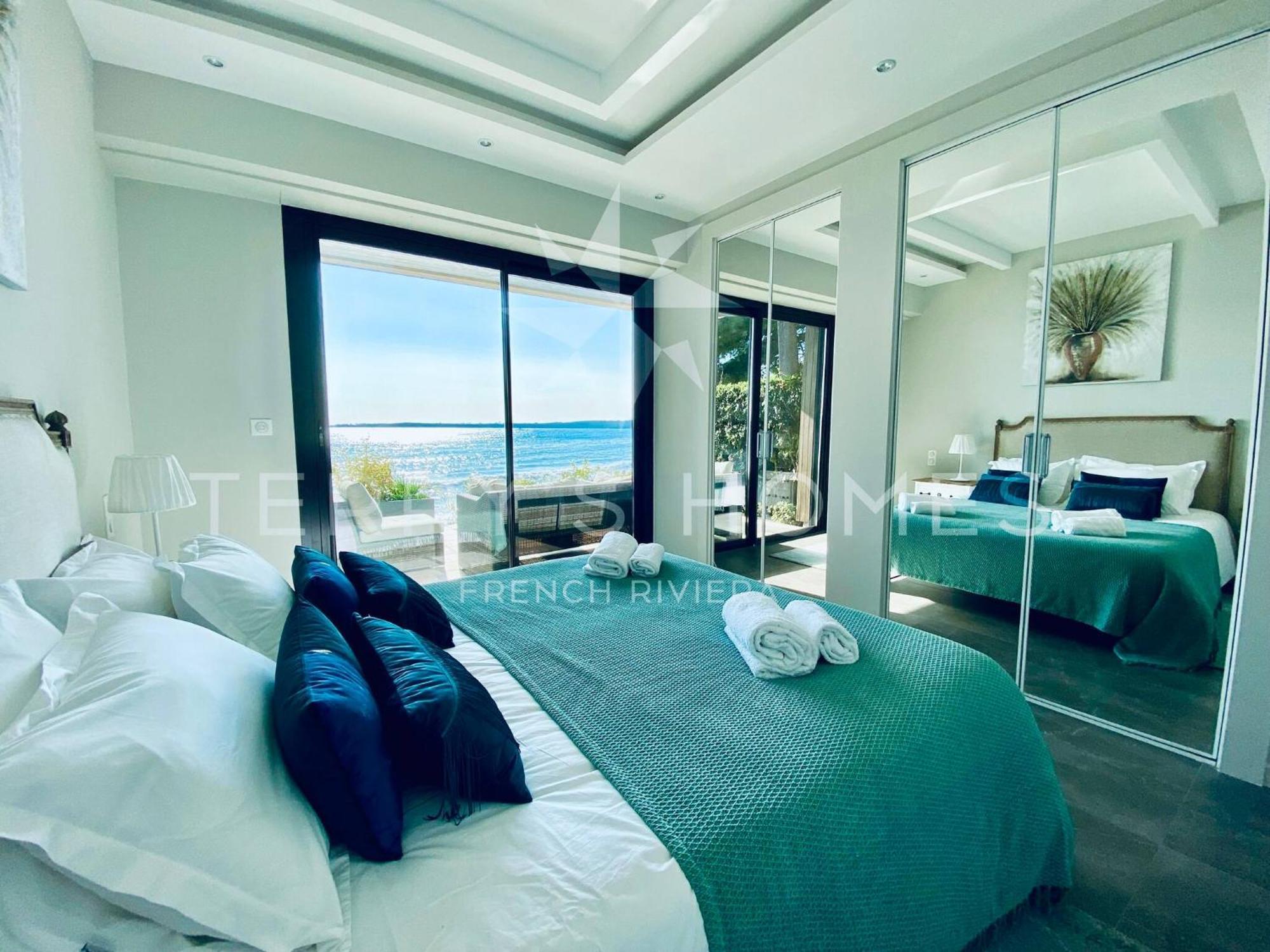 Adriana By Terry's Homes Waterfront Seaview
