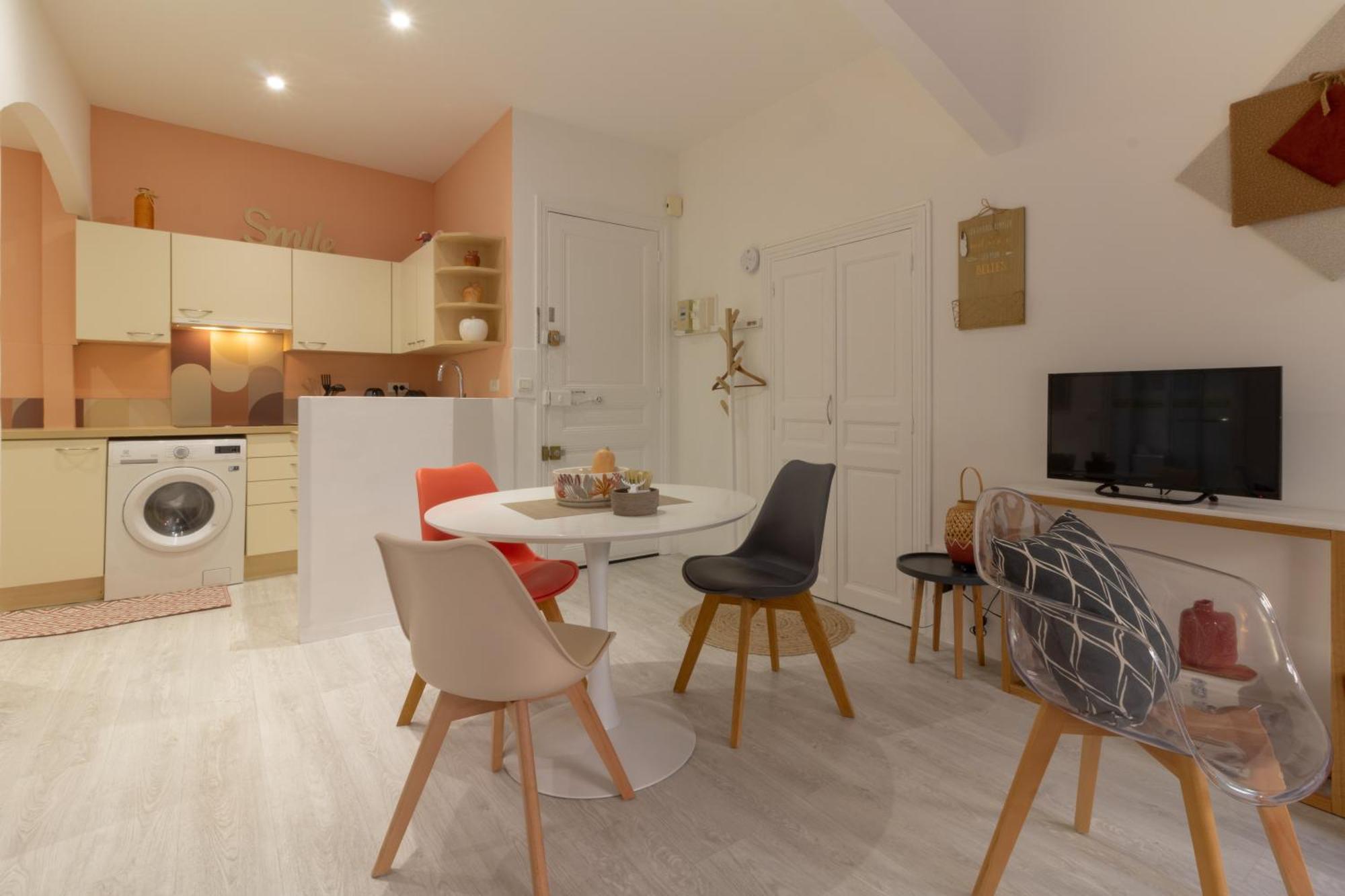 Conseil Immo, Pedestrian Street Modern&quiet -bai- Apartment *