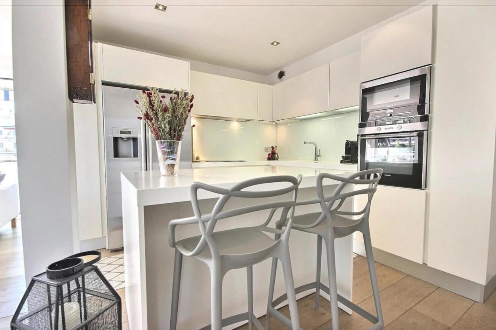 Apartment Beautiful T3 With Spacious Balcony Cannes